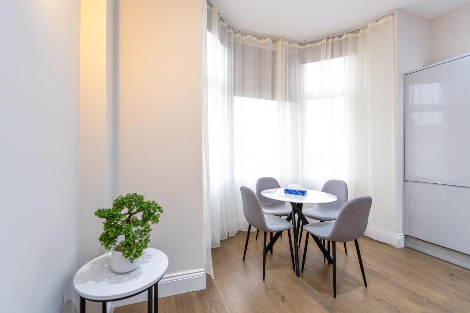 Aparthotel Ealing Residency London