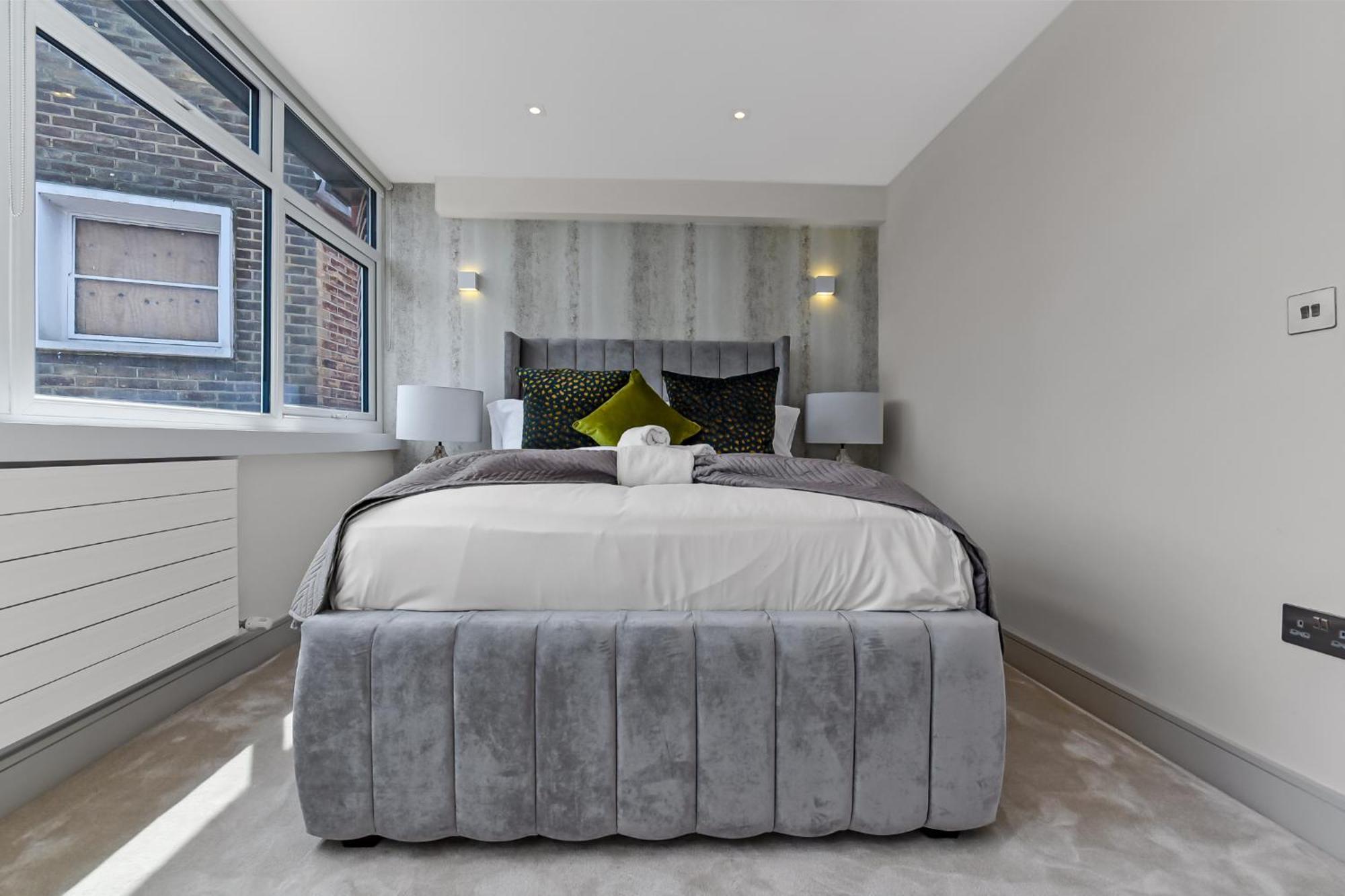 1 Bedroom Stylish In Webley Park