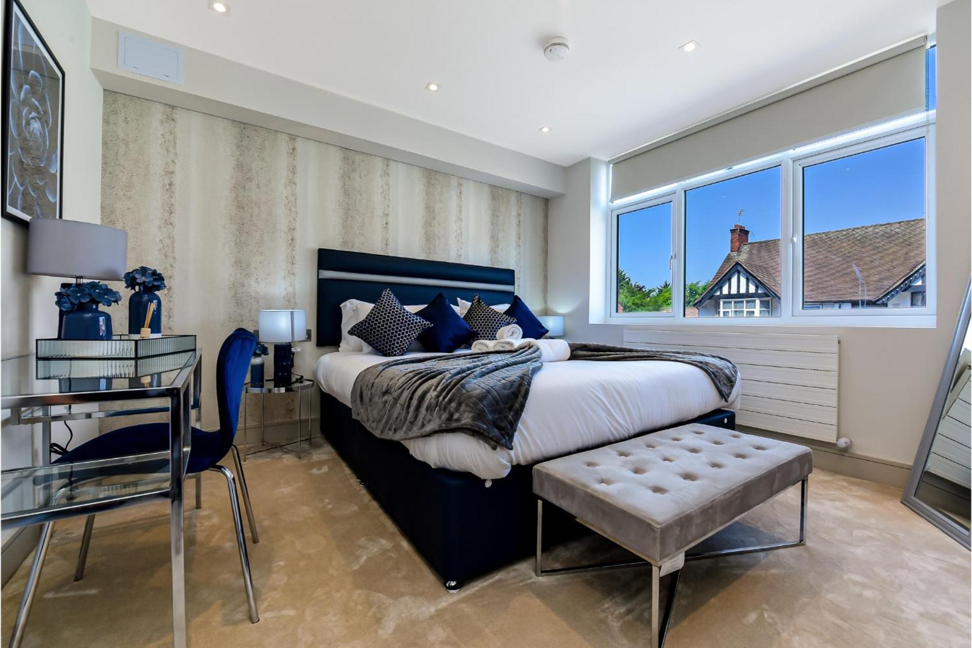 Stylish 2 Bedroom - Wembley Park Apartment