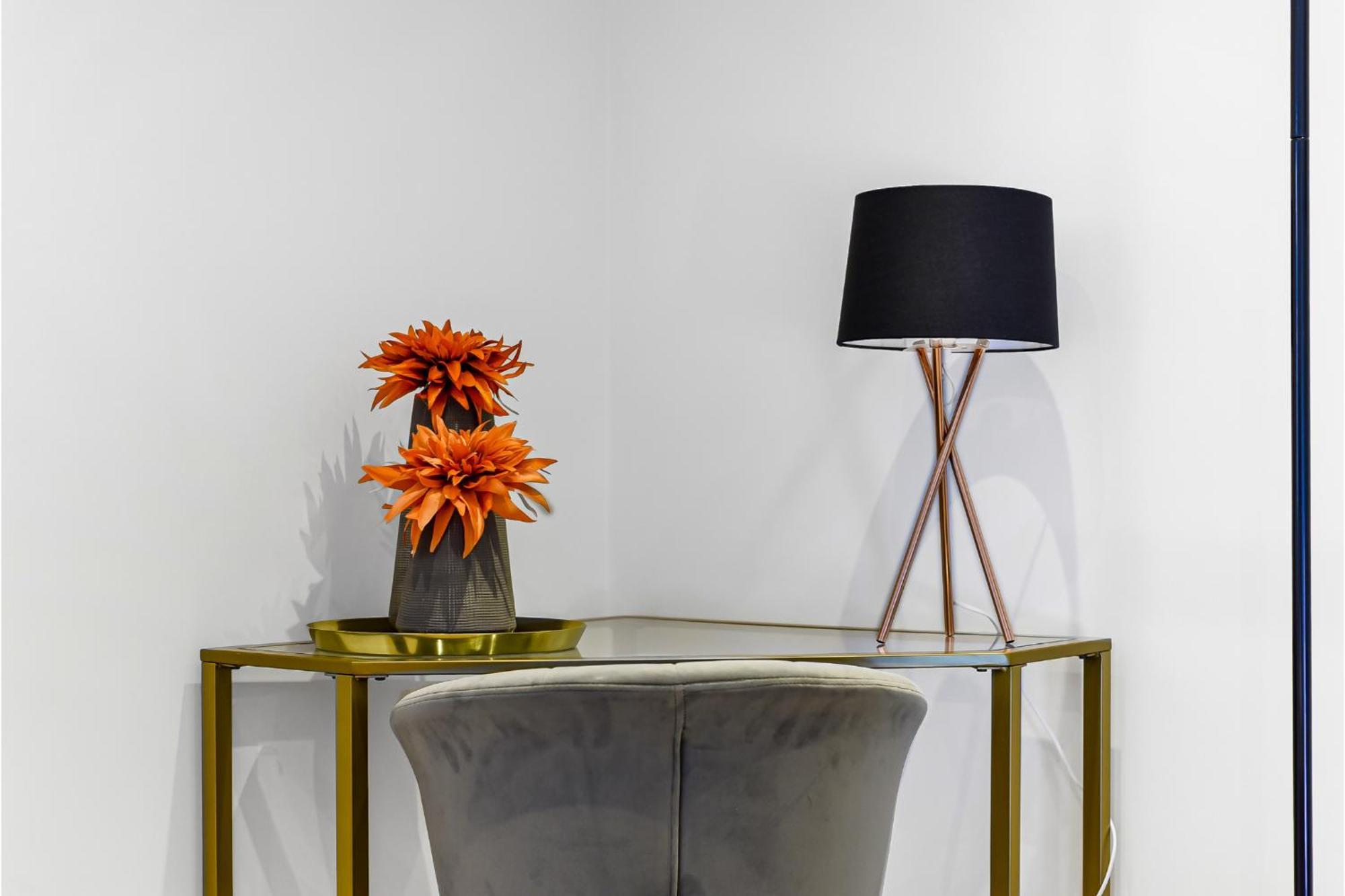 Beautiful, Stylish & Modern - Great For Transport! Apartment