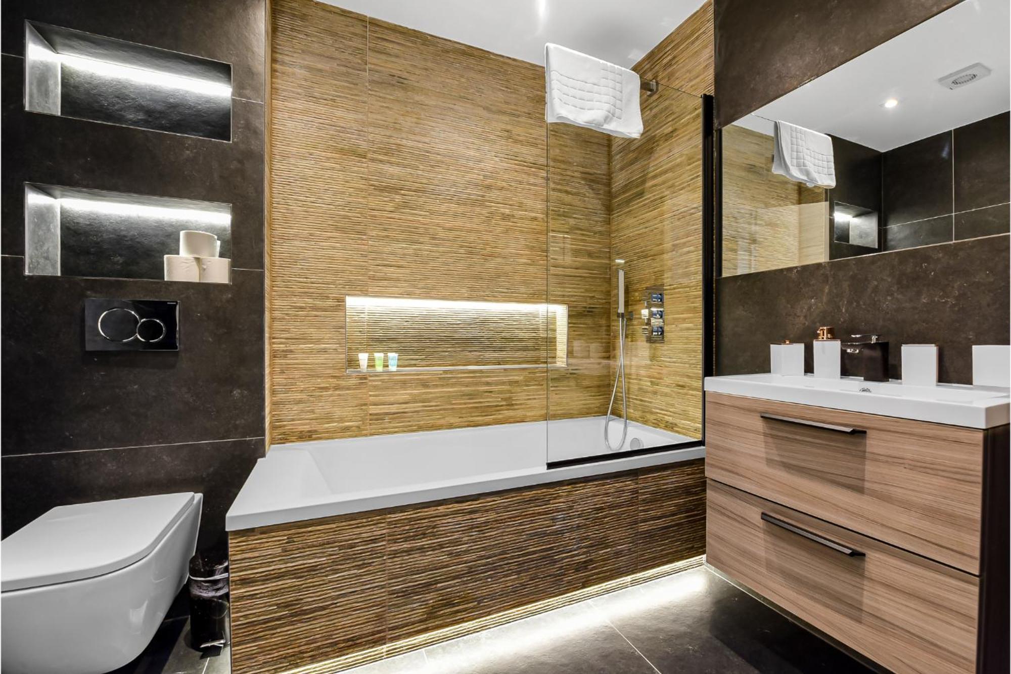 Beautiful, Stylish & Modern - Great For Transport! Apartment London