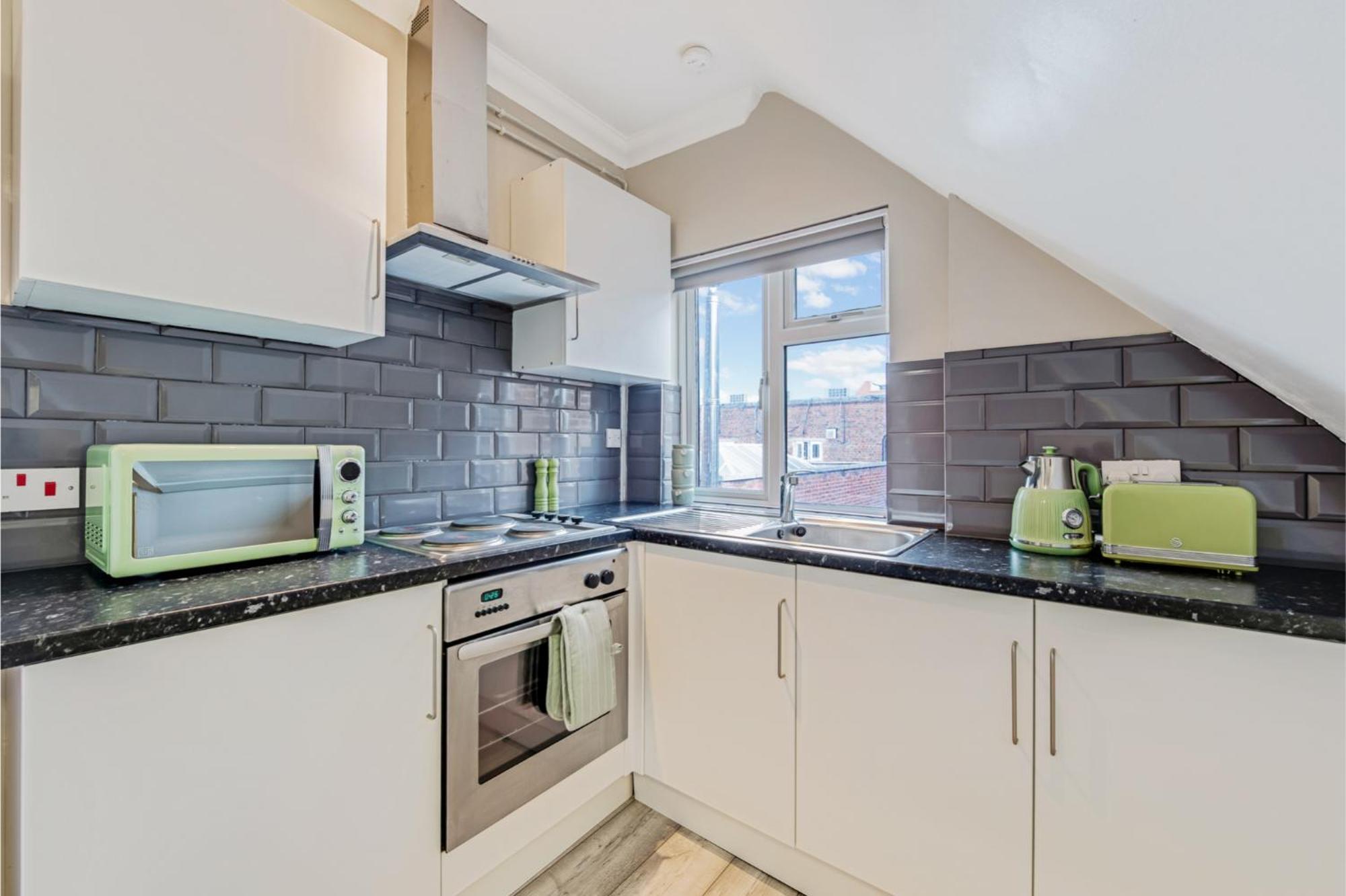 Sweet And Lovely 2br With Free Parking Apartment London
