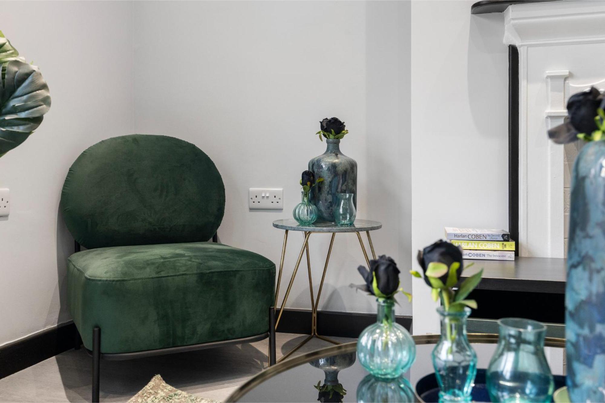 Luxurious Evergreen Flat Sleeps 4 Apartment London