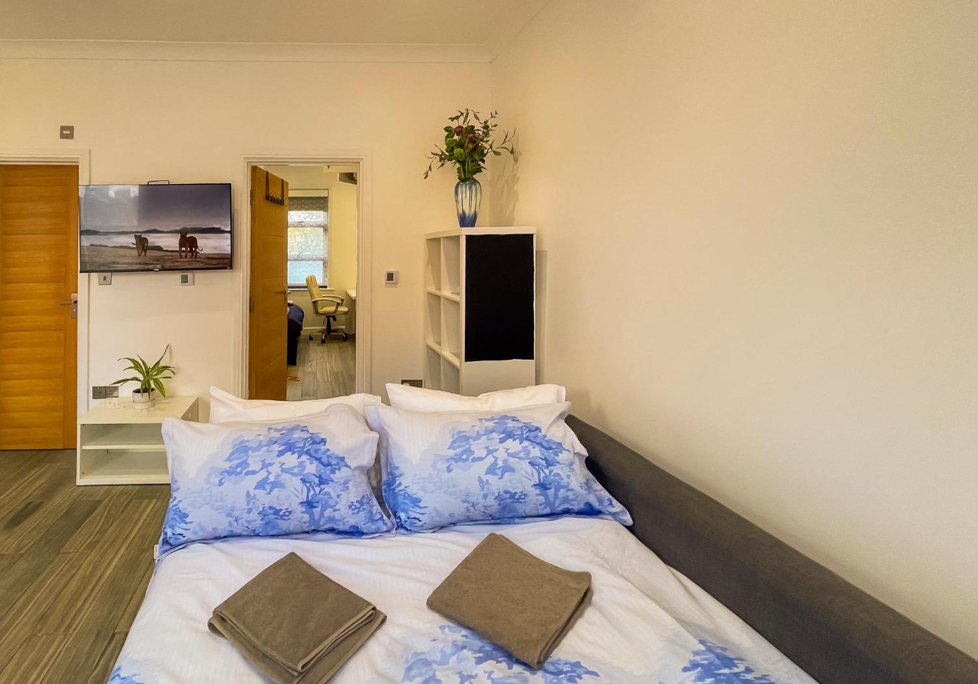 Apartment Beautiful 1 Bedroom Flat Close To Centre *