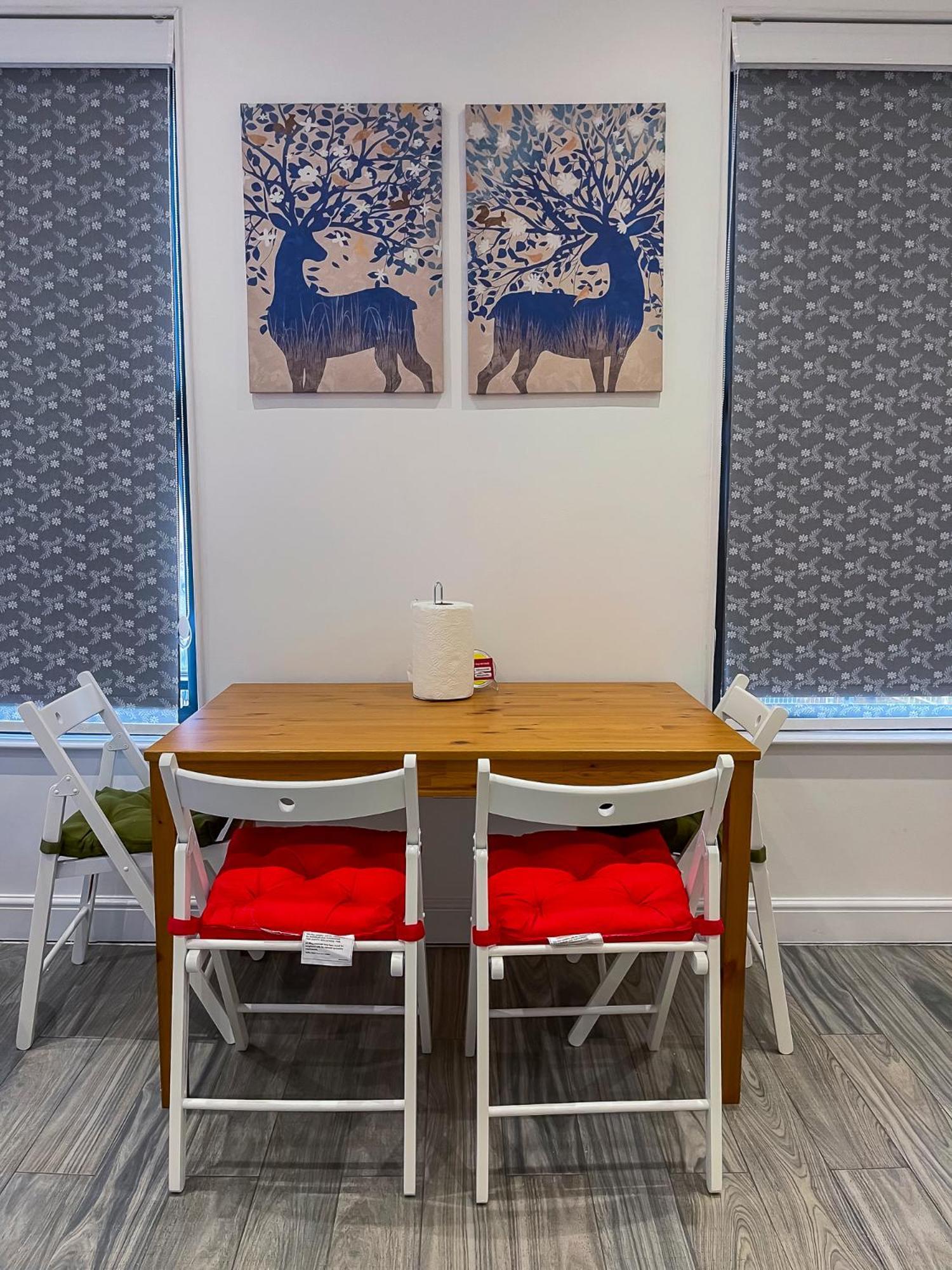 Beautiful 1 Bedroom Flat Close To Centre Apartment *