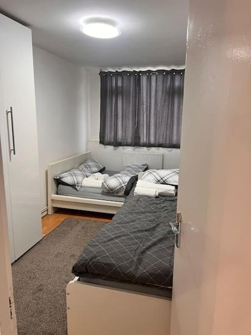 Stunning 2 Bedroom Duplex In The Heart Of Apartment