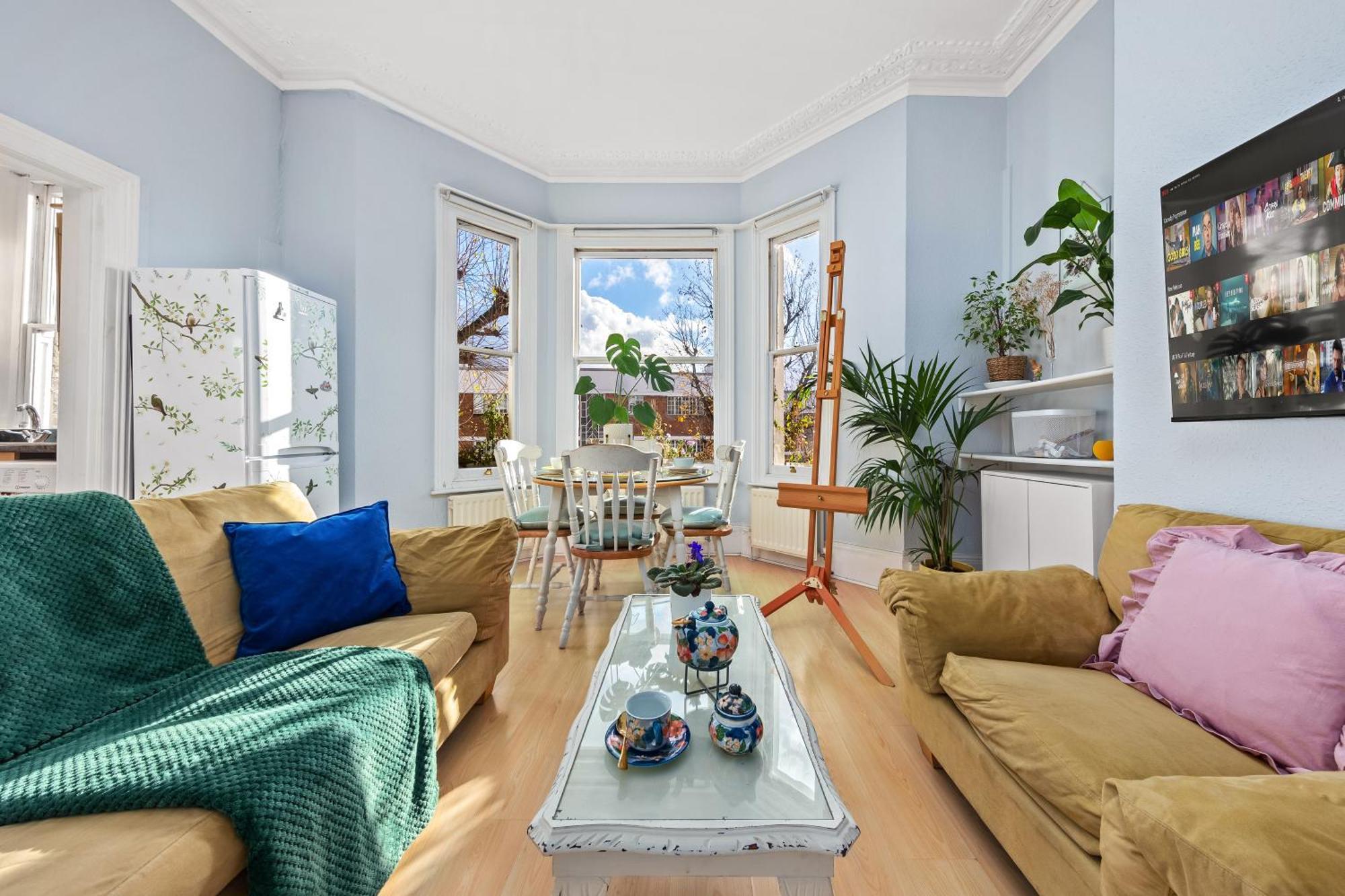 Apartment Artist's Bright Hampstead Heath Village 2 Bed *