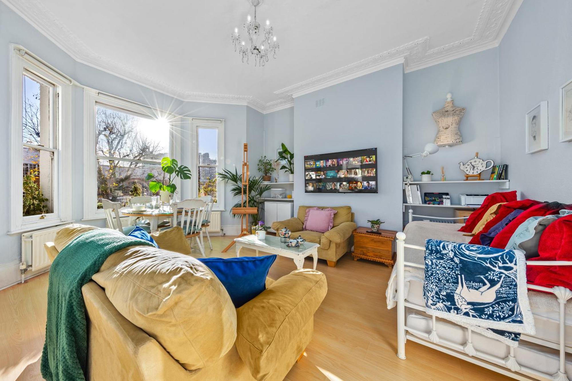 Apartment Artist's Bright Hampstead Heath Village 2 Bed *