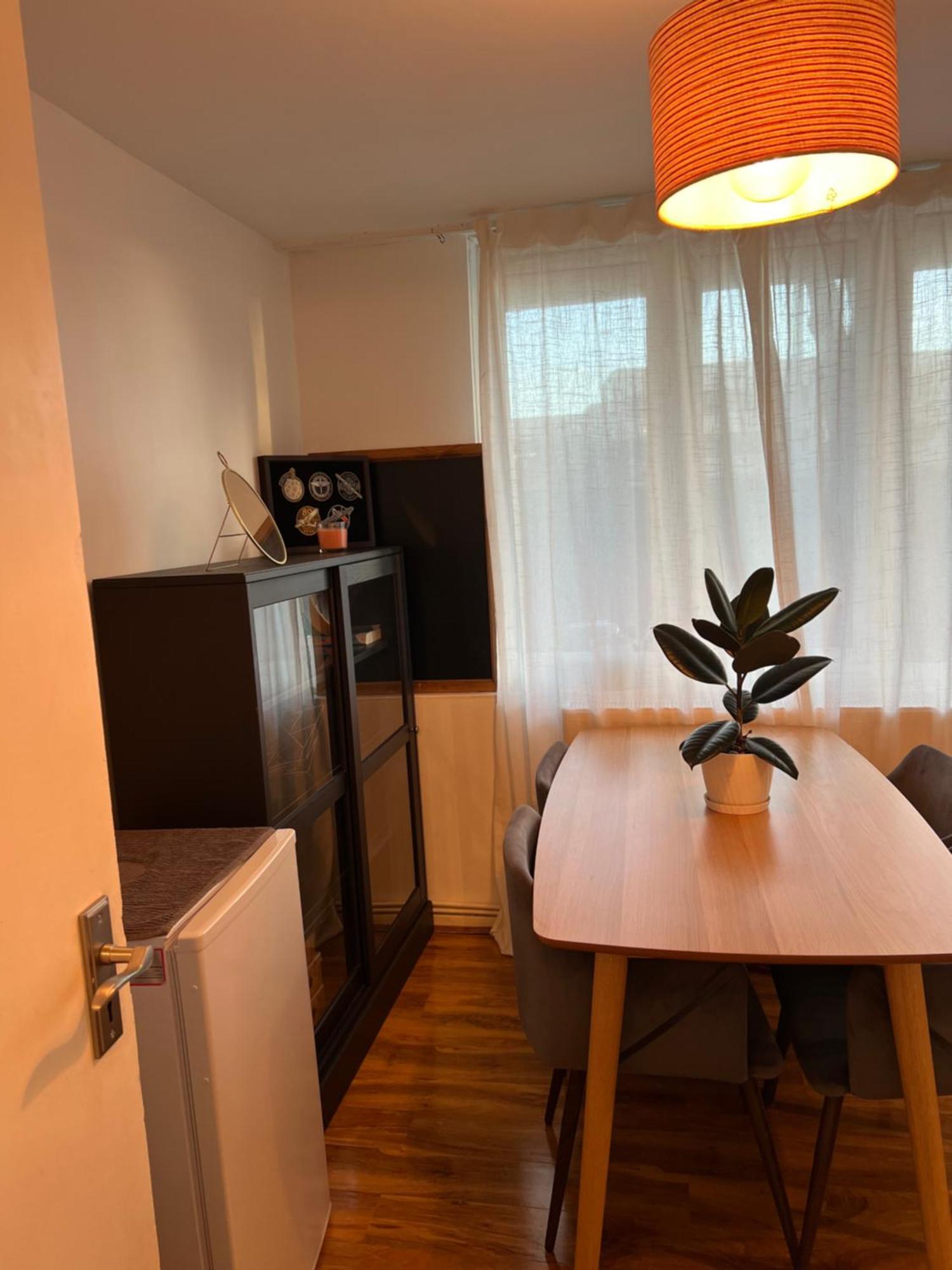 Apartment 3-bedroom In The Heart Of London
