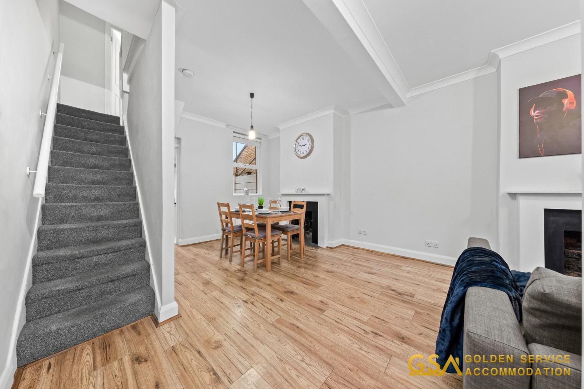 Ferienhaus 3 Bed In Forest Gate - Waltham Forest *