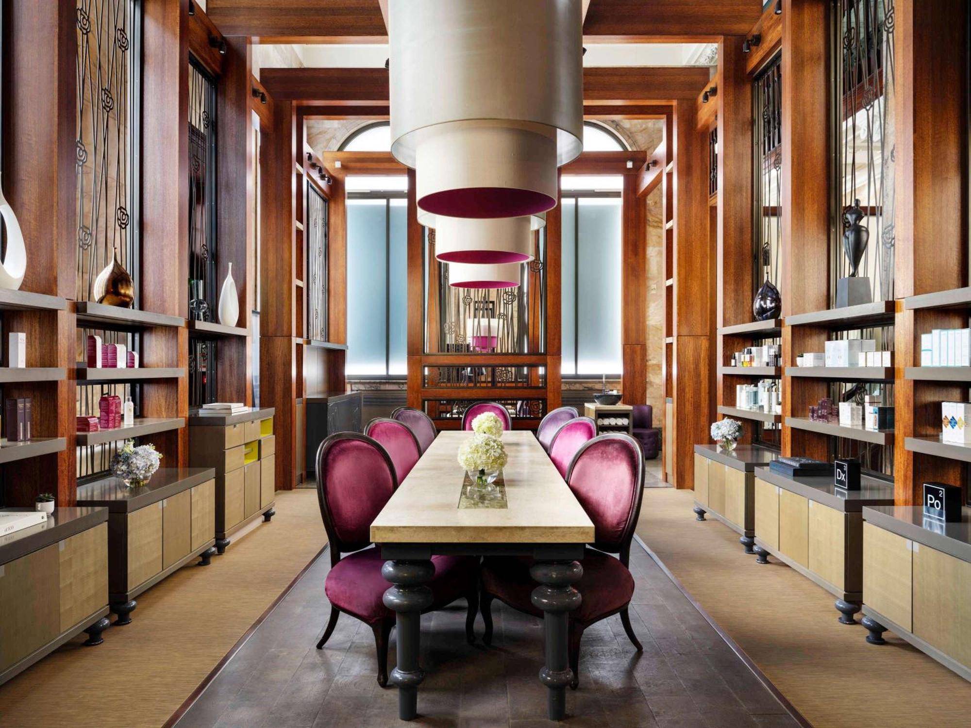 Sofitel St