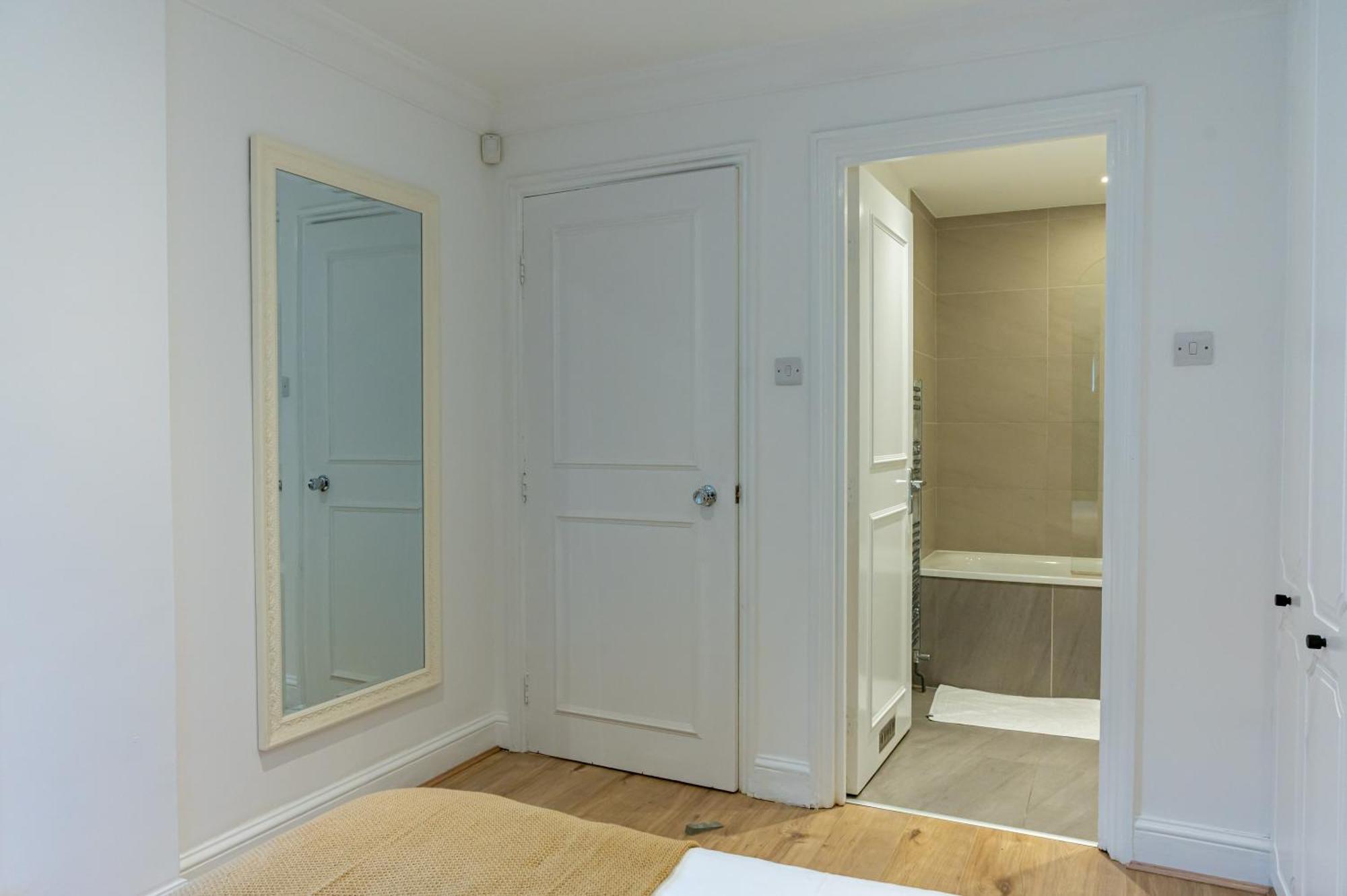 Apartment 4 Bedrooms Peaceful Abbey Rd - St Johns Wood London