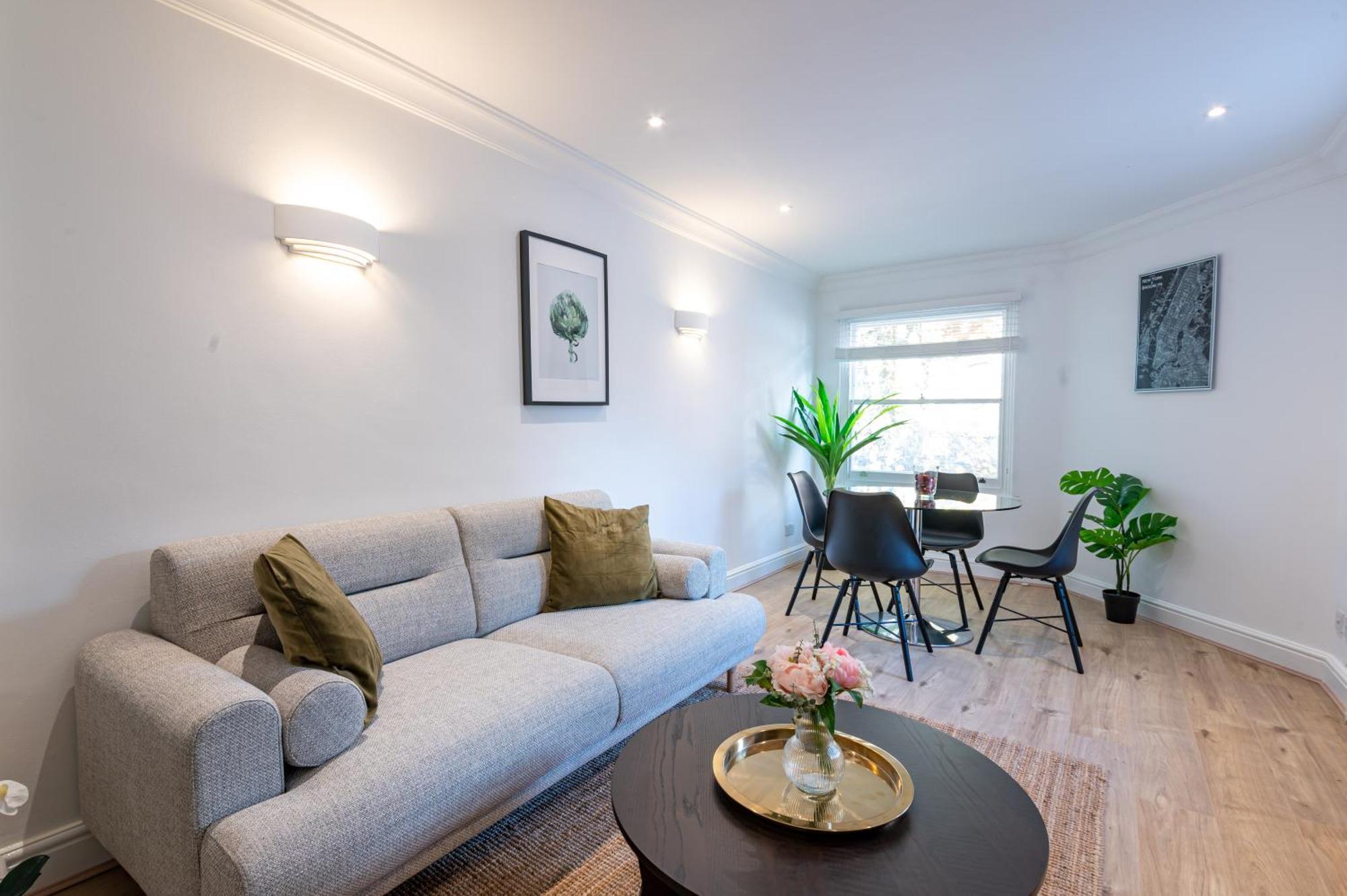 4 Bedrooms Peaceful Abbey Rd - St Johns Wood Apartment