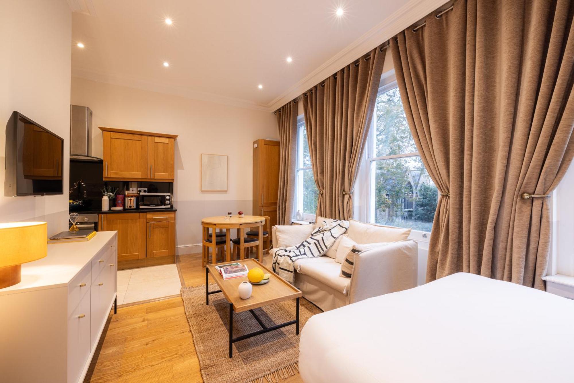 The Courtfield - Serviced * London