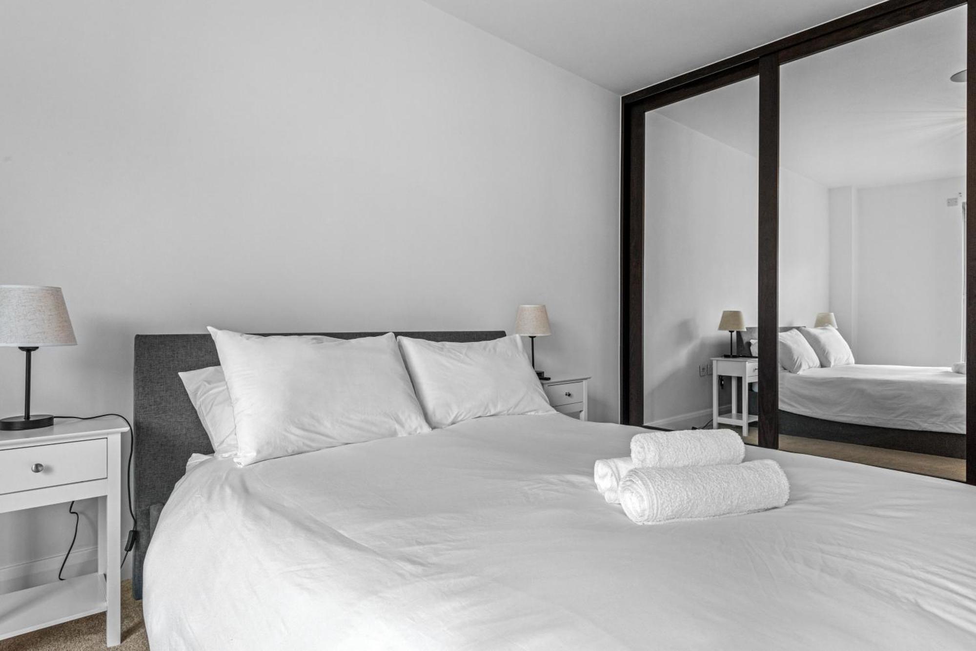 Londwell, Heart Of Notting Hill, Balcony Luxury Apartment *