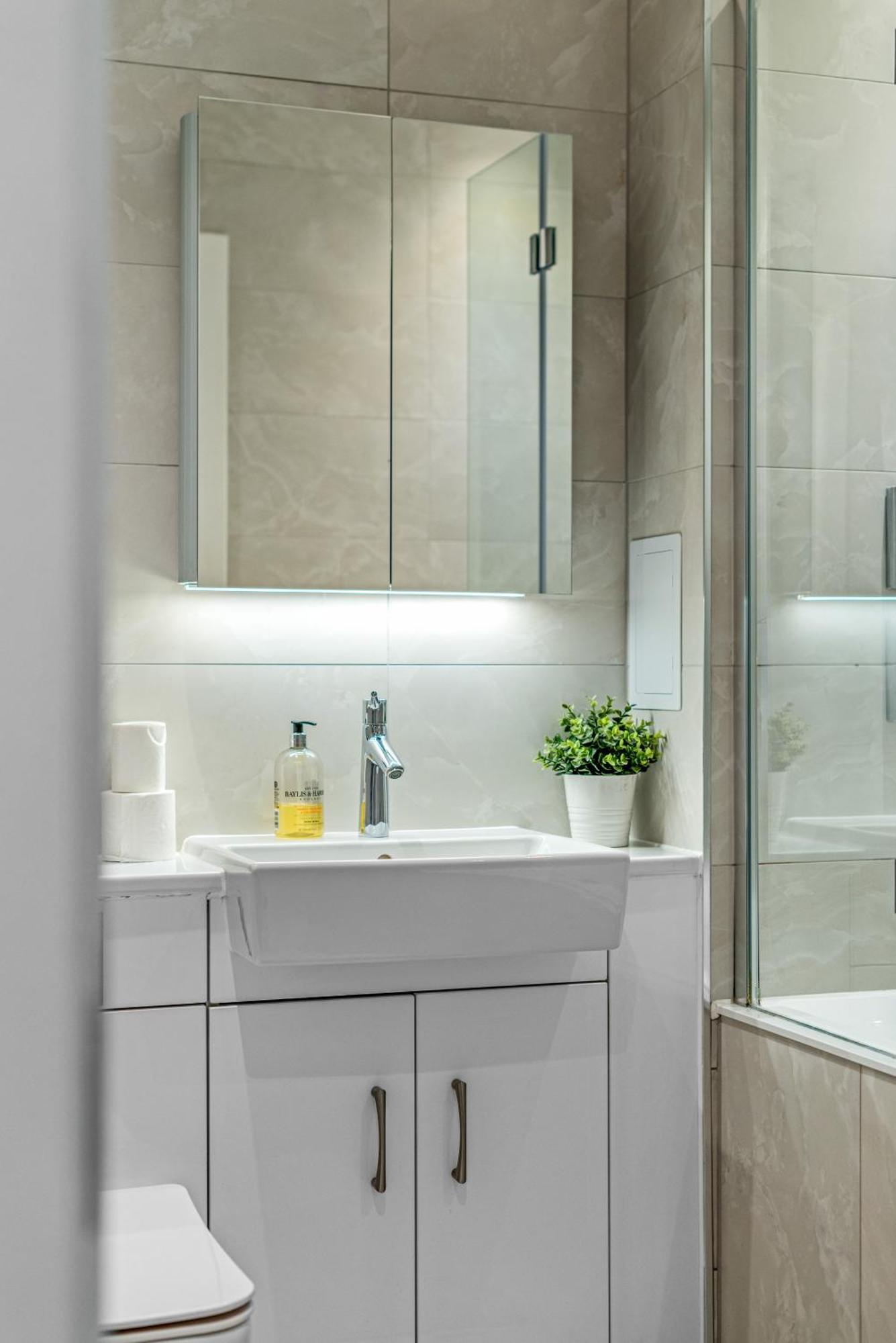 Apartment Londwell, Heart Of Notting Hill, Balcony Luxury *