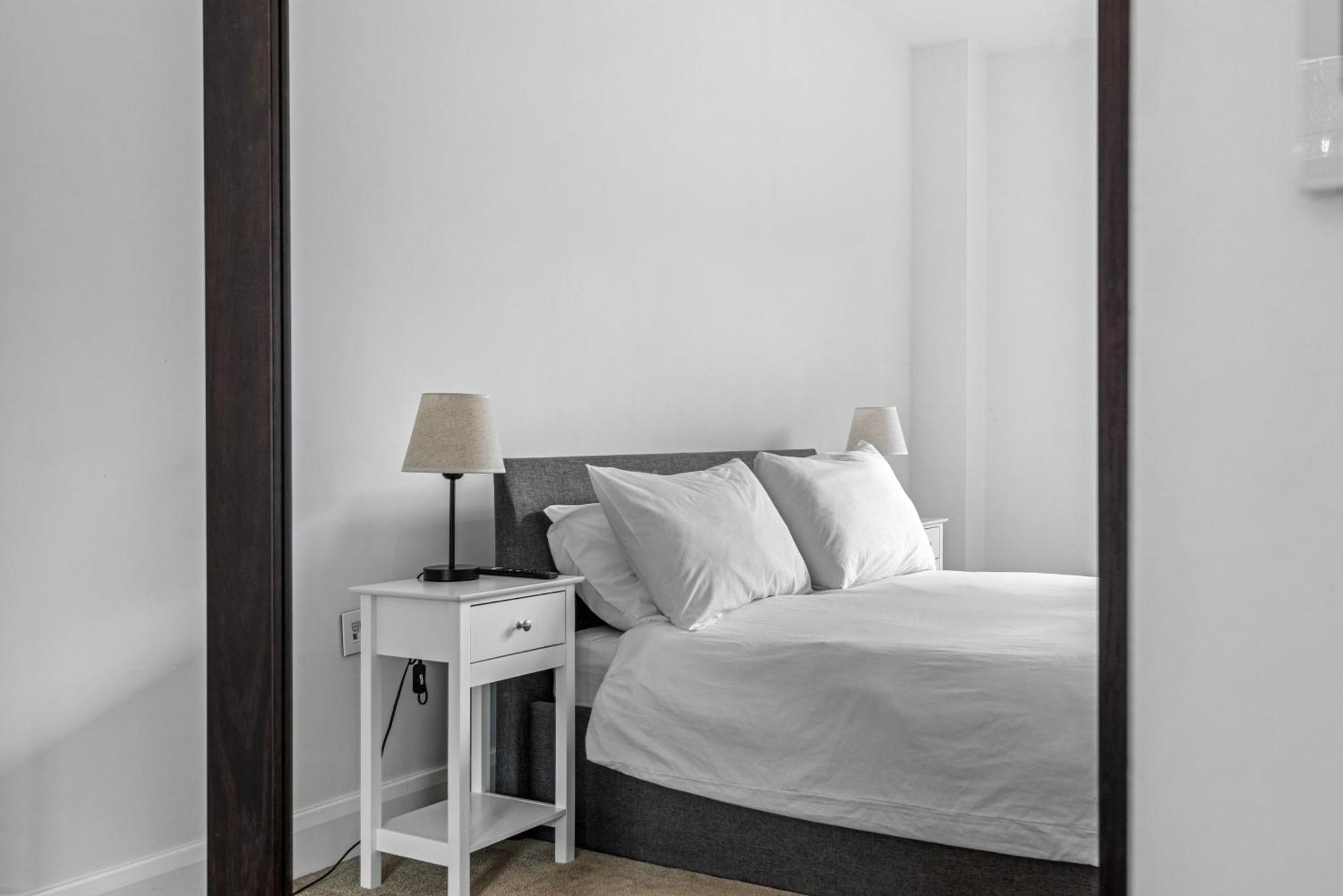Londwell, Heart Of Notting Hill, Balcony Luxury Apartment *