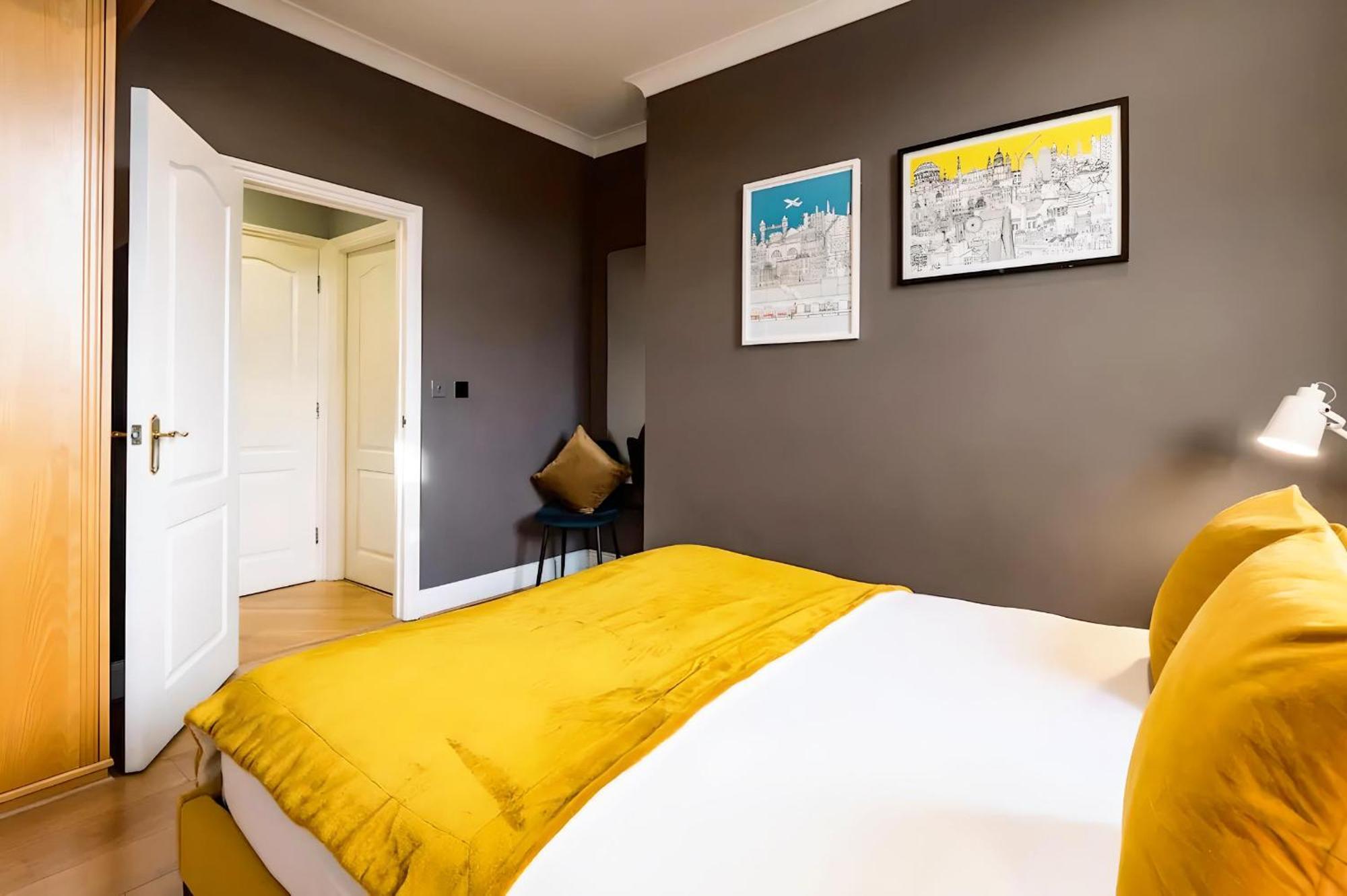 Welcome Theatreland Apartment London