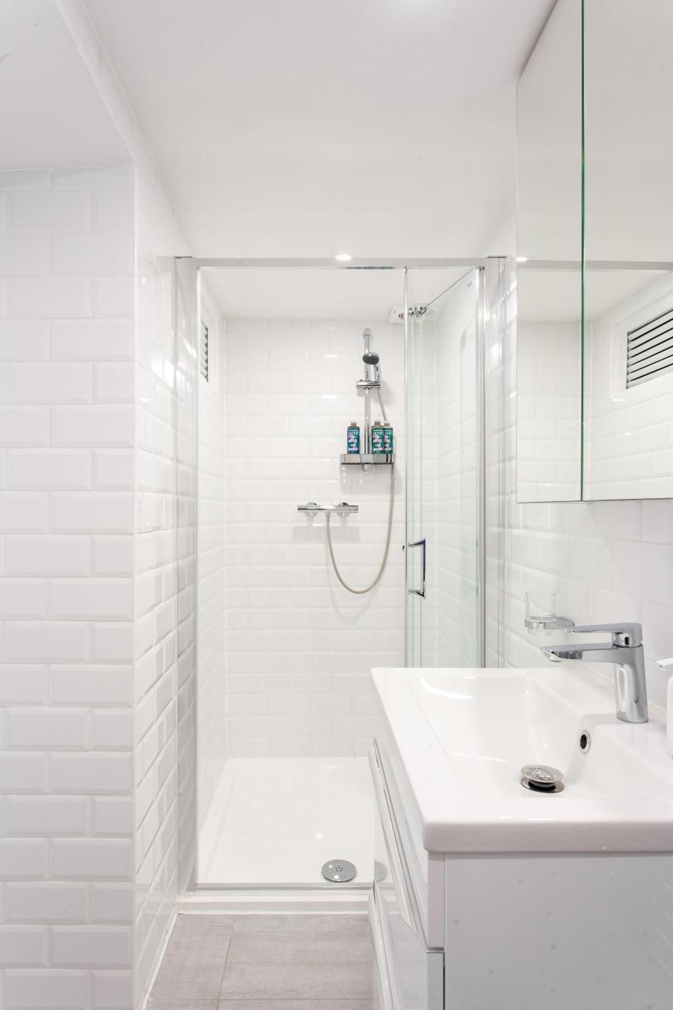 Apartment 2 Bedroom In Covent Garden Sleeps 6 London