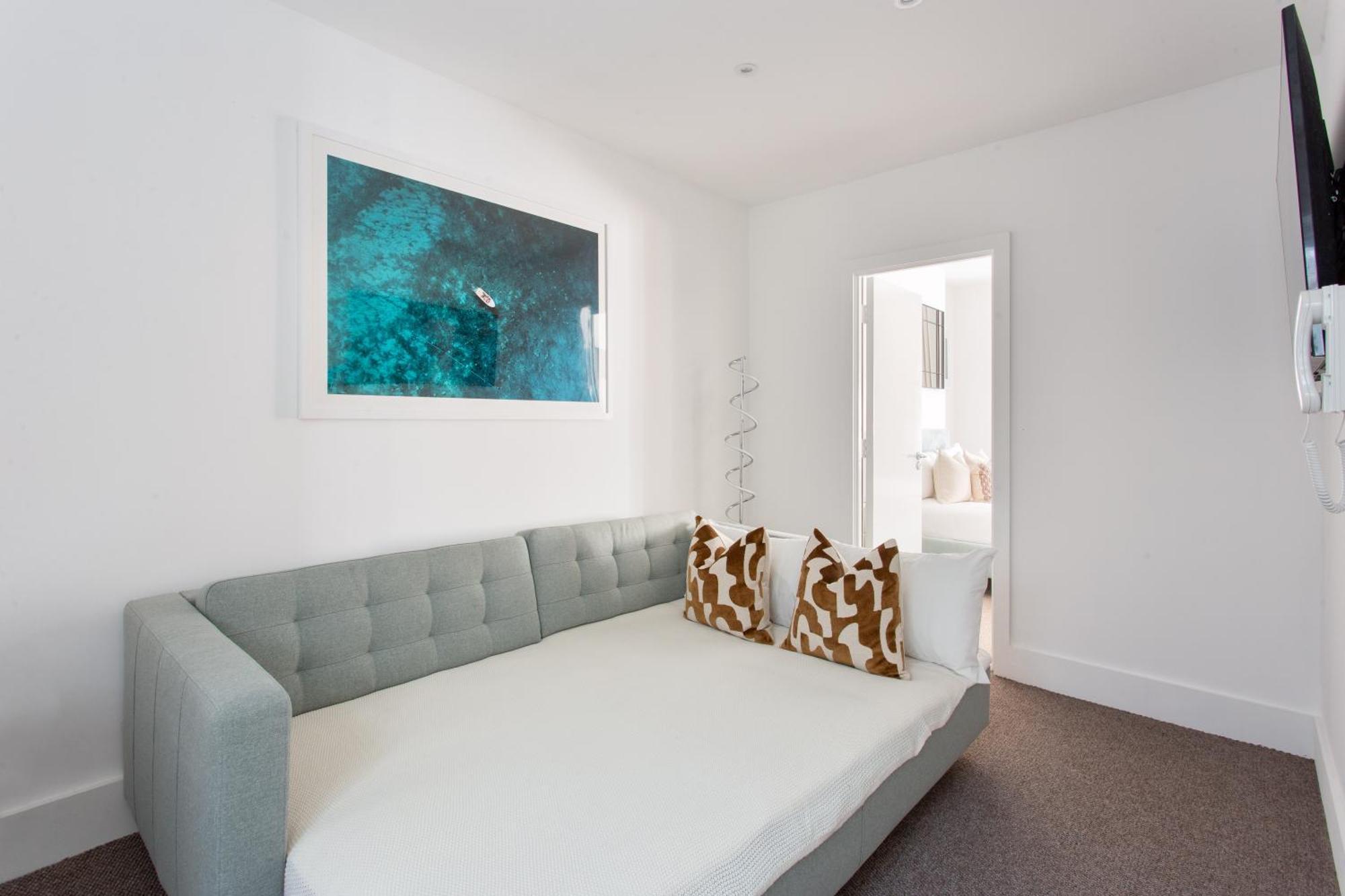 2 Bedroom In Covent Garden Sleeps 6 Apartment London