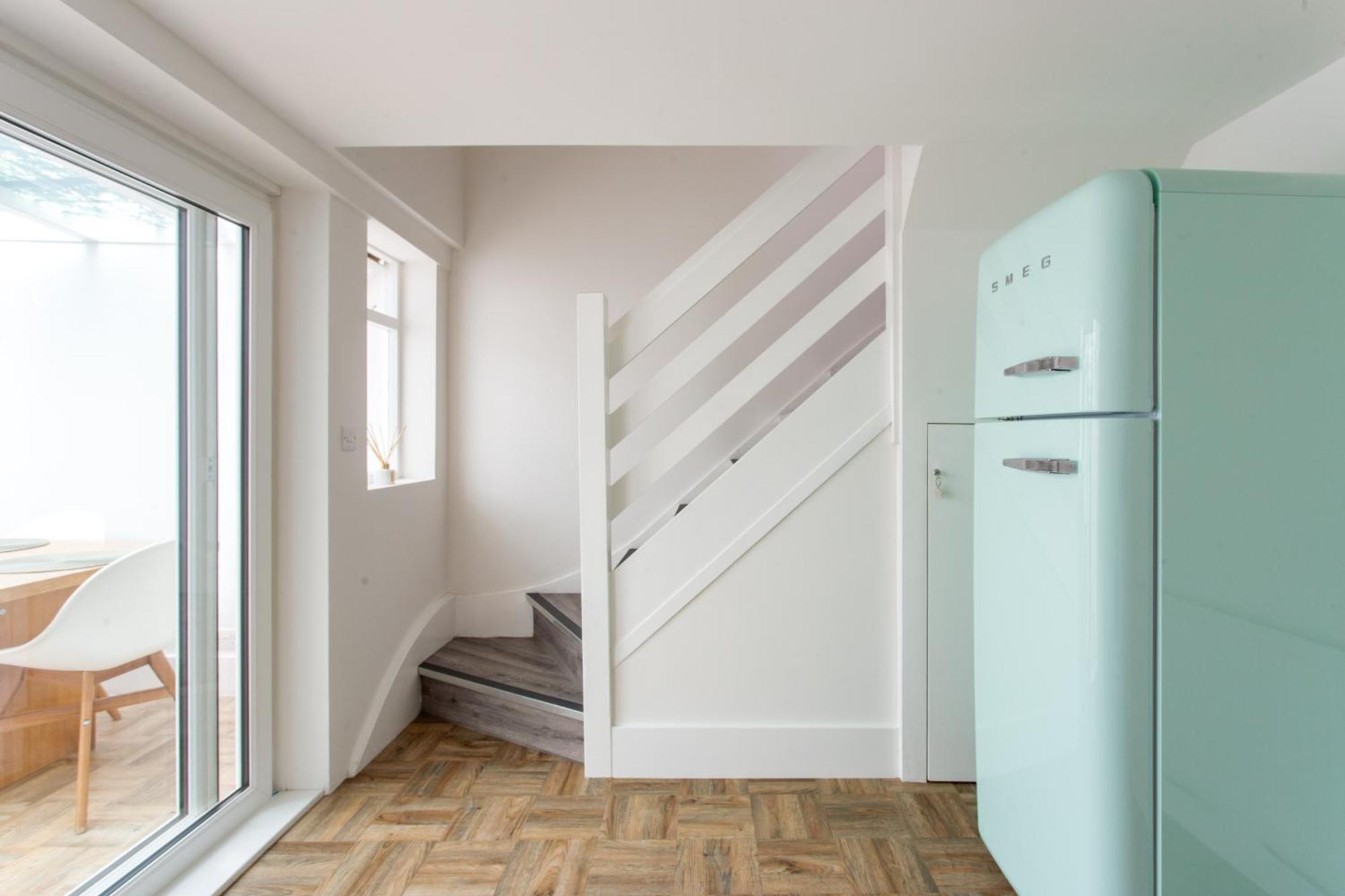 2 Bedroom In Covent Garden Sleeps 6 London