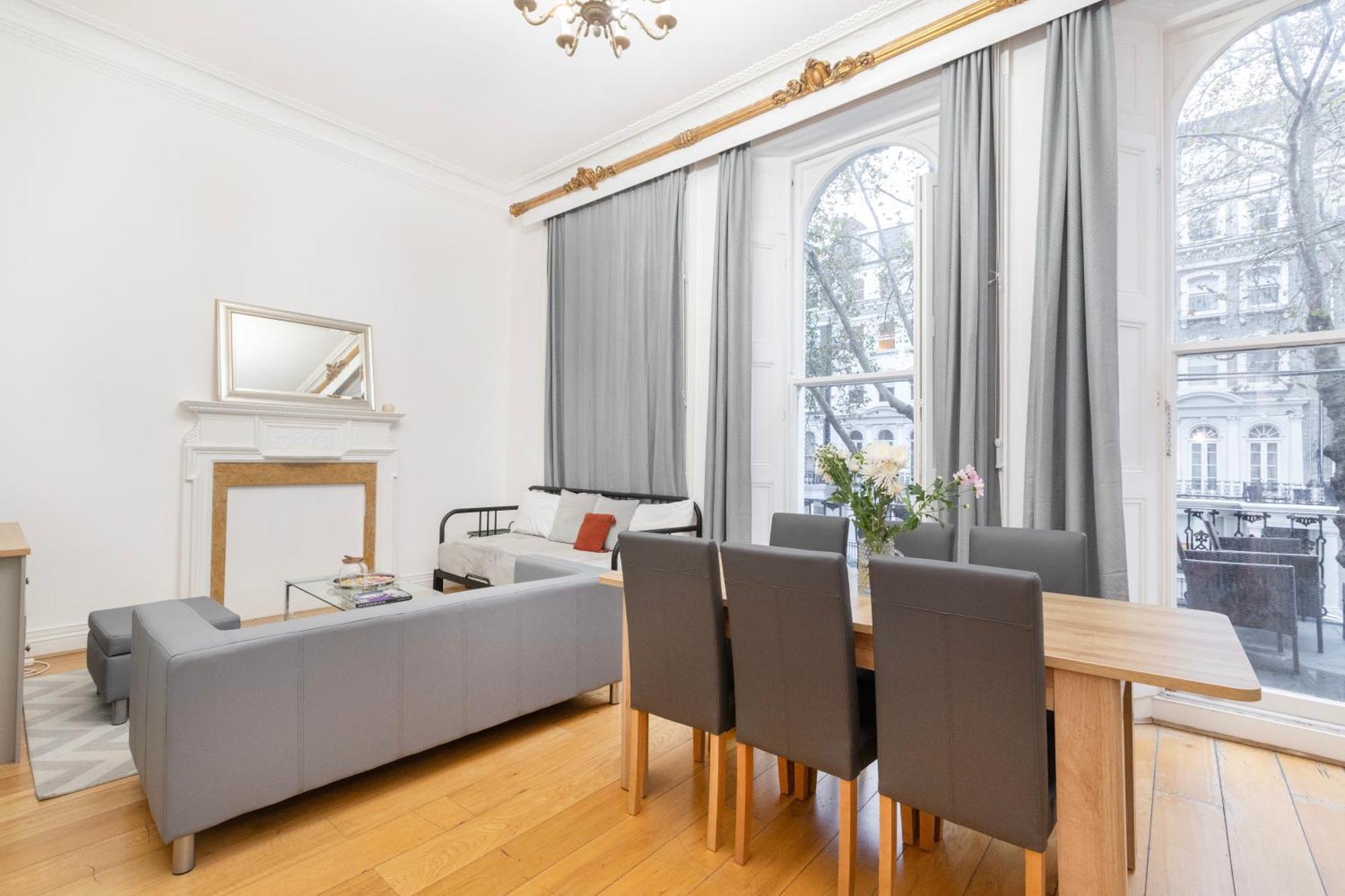 Harrods Flats Apartment *