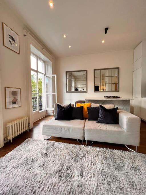 Little Gem In The Heart Of Chelsea Apartment *