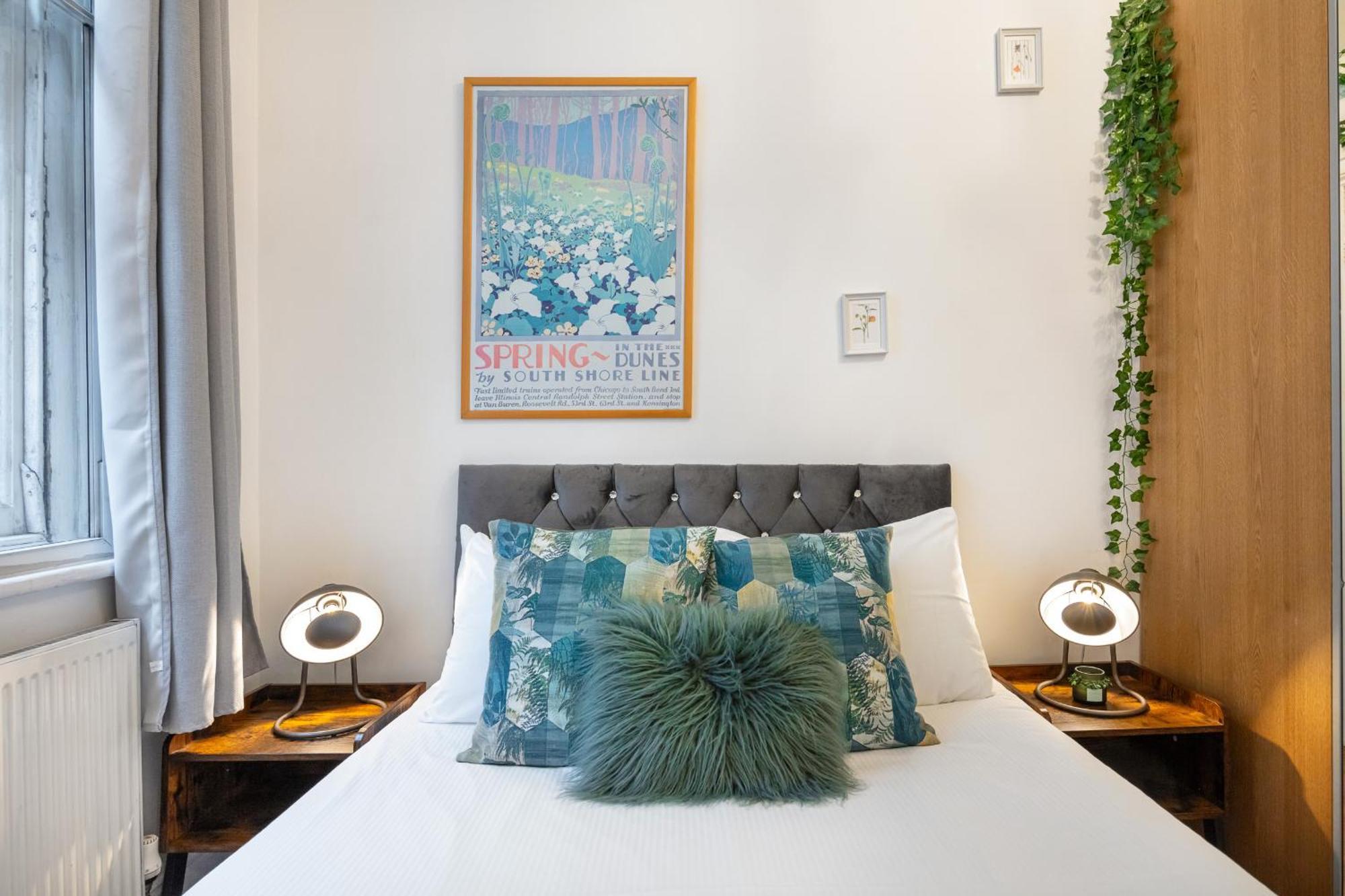 Deluxe Airconditioned Two Bed In Covent Garden London