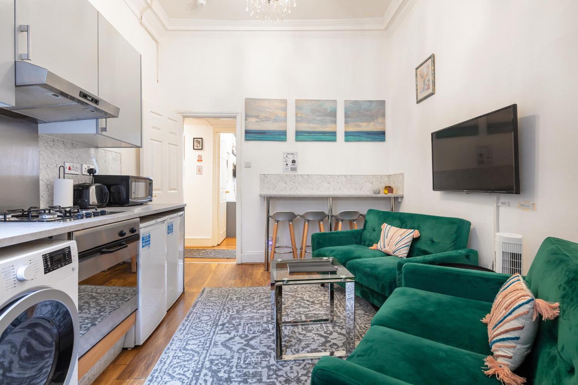 Deluxe Airconditioned Two Bed In Covent Garden Apartment