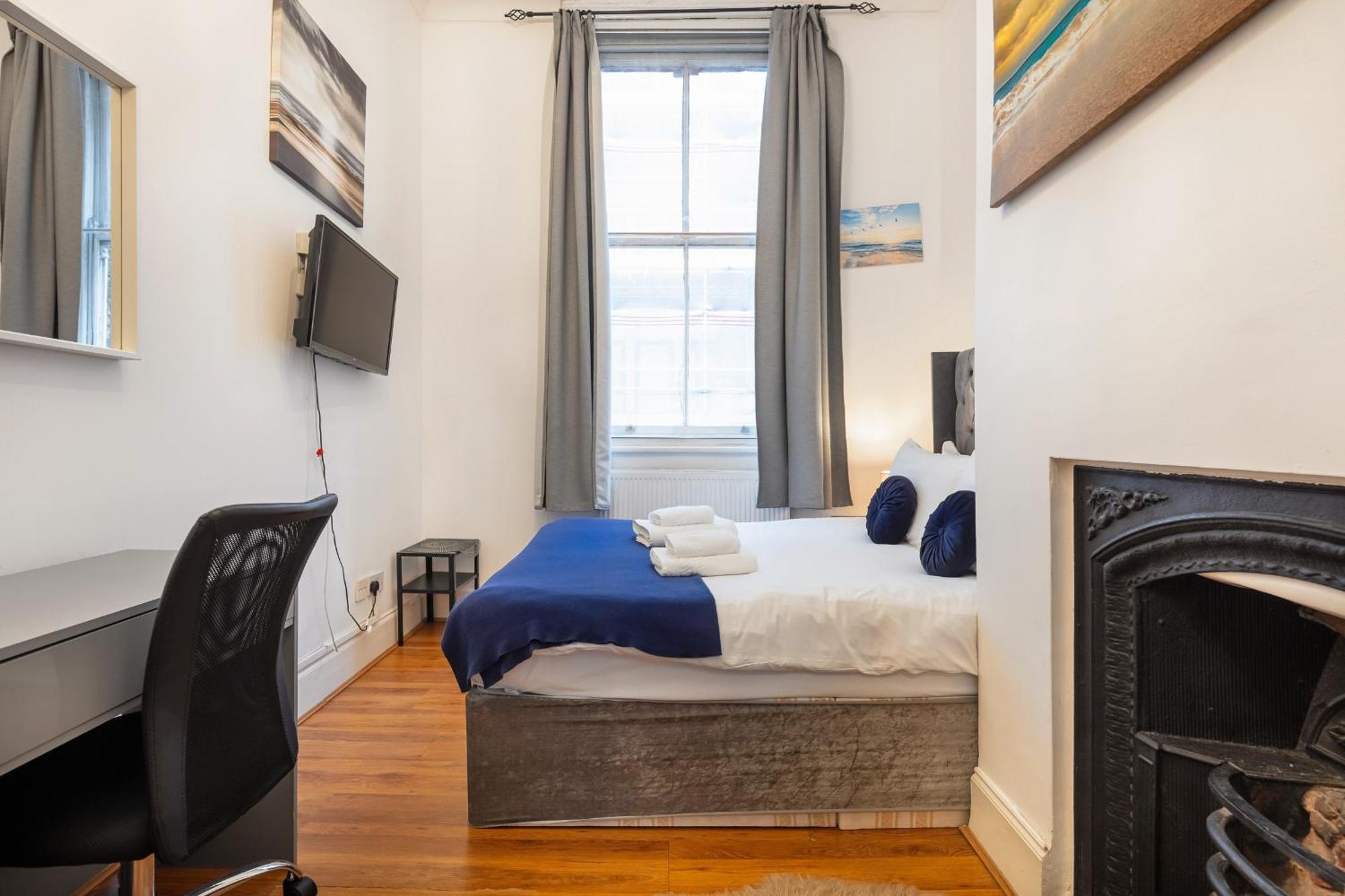 Deluxe Airconditioned Two Bed In Covent Garden * London