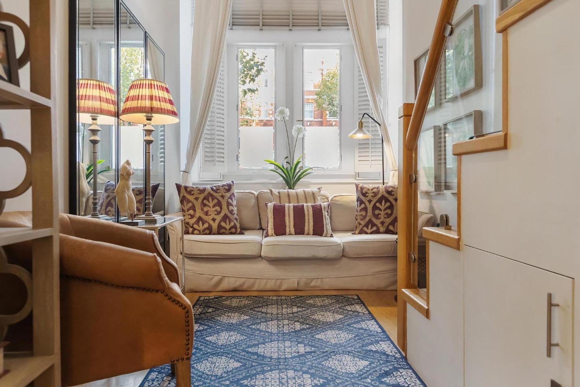 Stylish In Kensington Apartment London