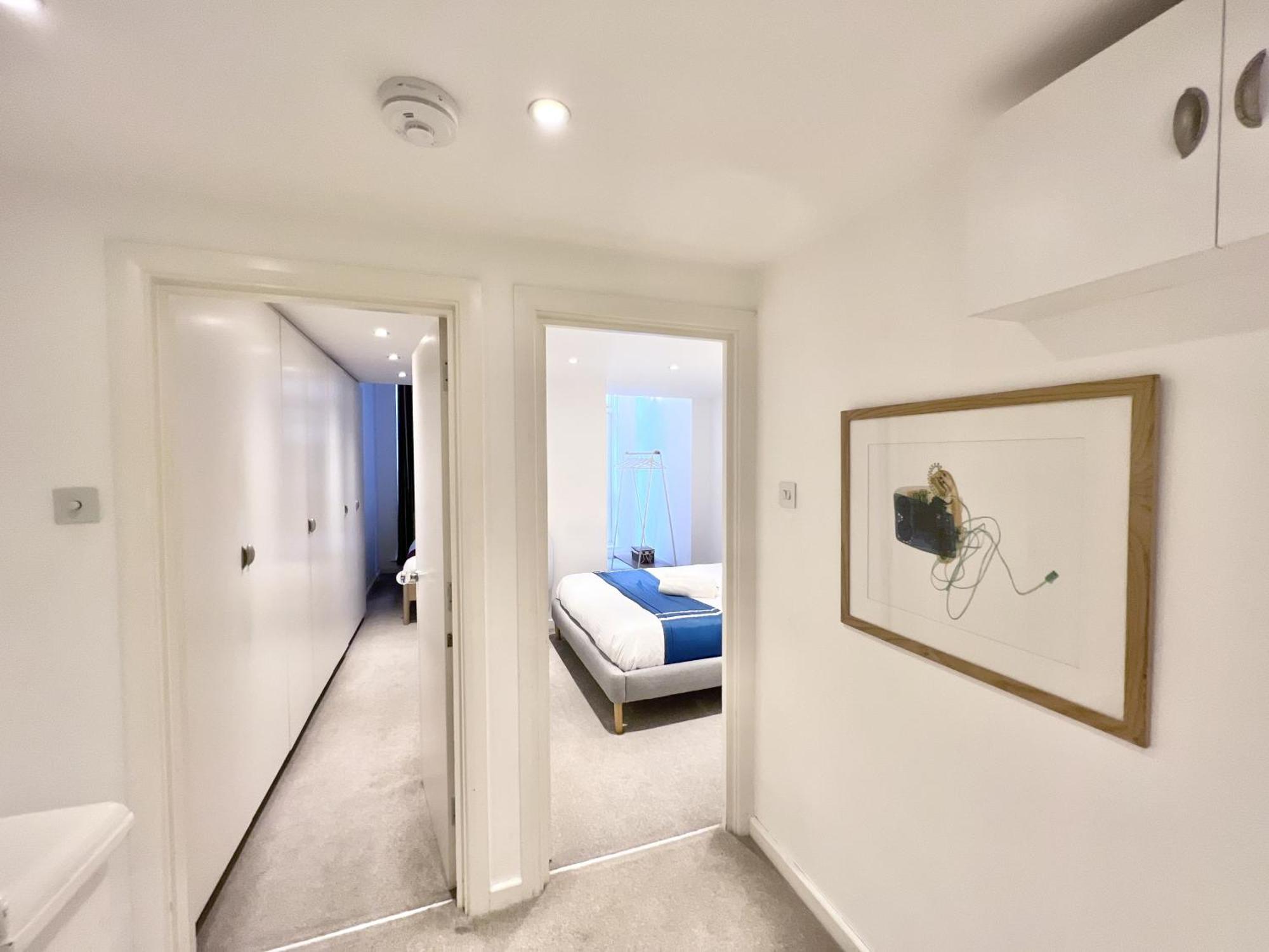 Apartment Vip Serviced Excellent Location Great Price *