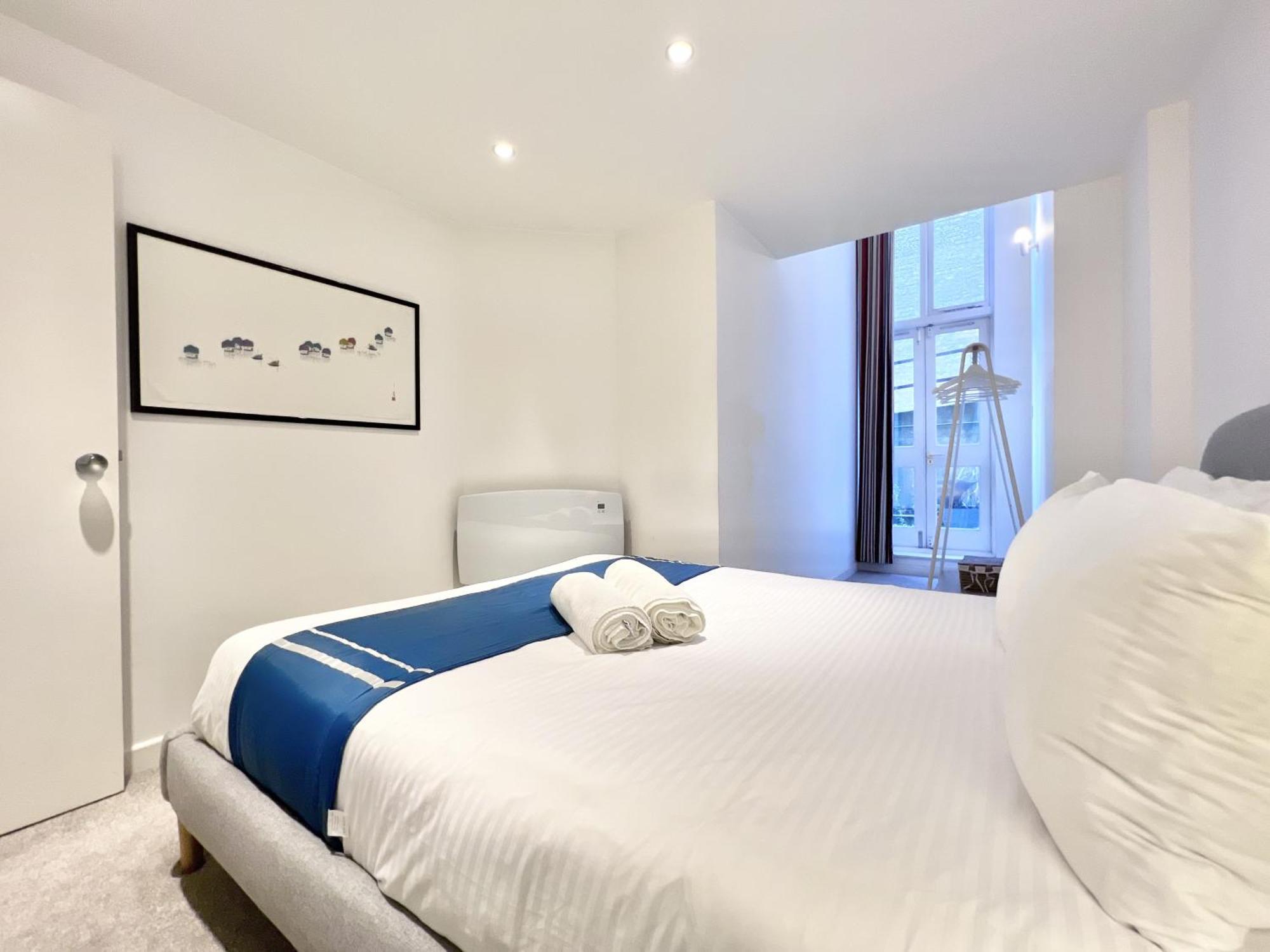 Vip Serviced Excellent Location Great Price * London