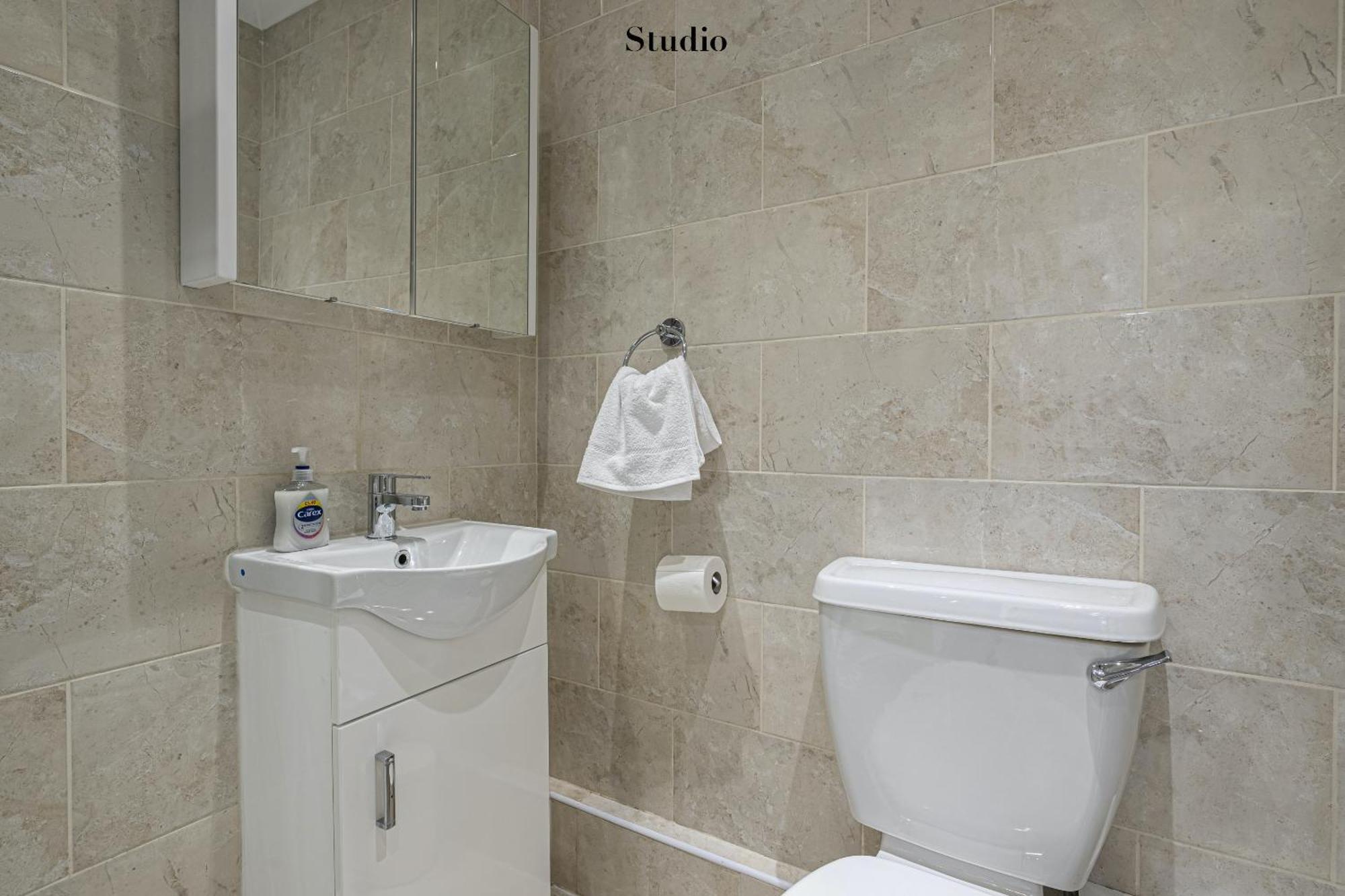 Stylish Kensington Apartment London