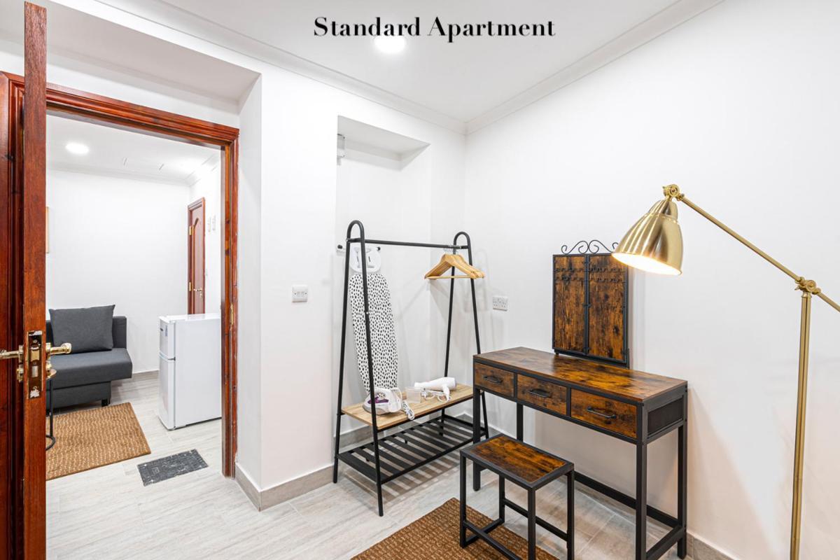 Stylish Kensington Apartment *