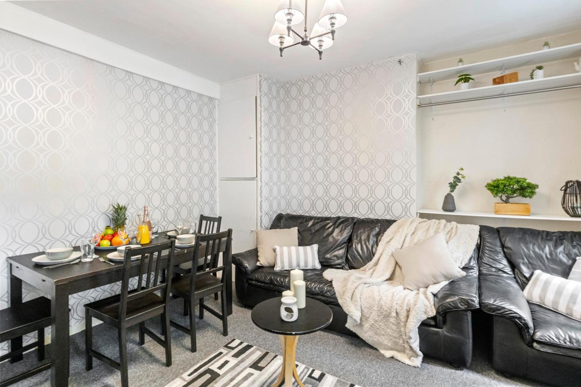 Apartamento 3 Bedroom Flat Near Finsbury Park, Manor House Station