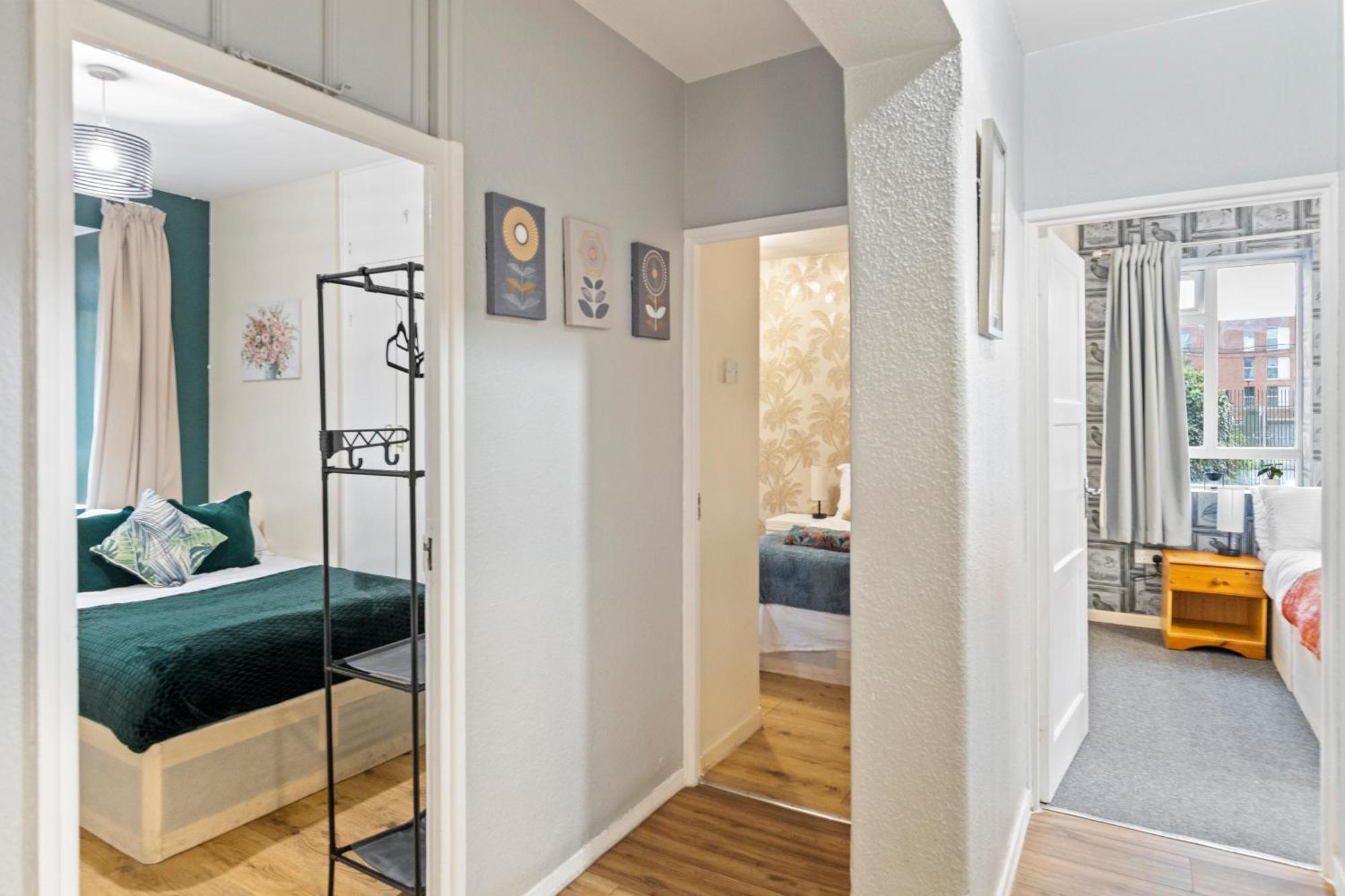 3 Bedroom Flat Near Finsbury Park, Manor House Station * Londres