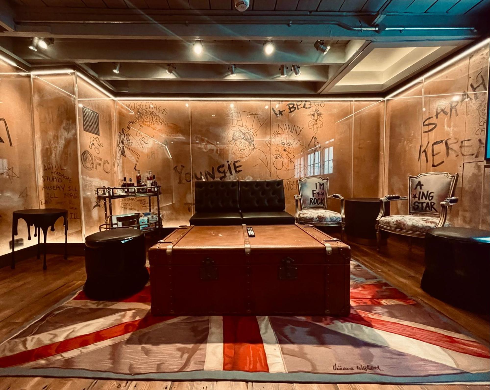 Hotel Chateau Denmark London