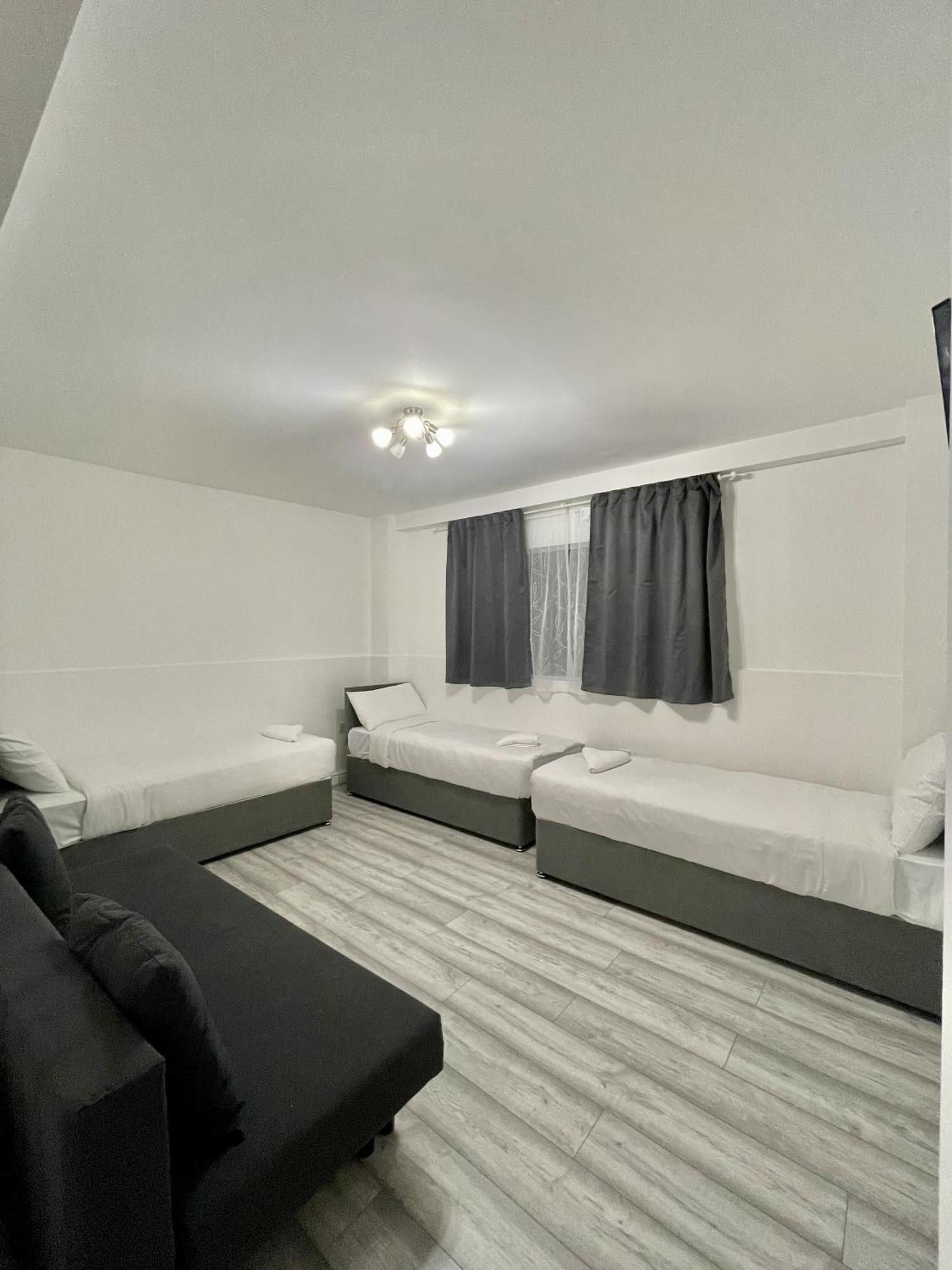 Euston Modern * London