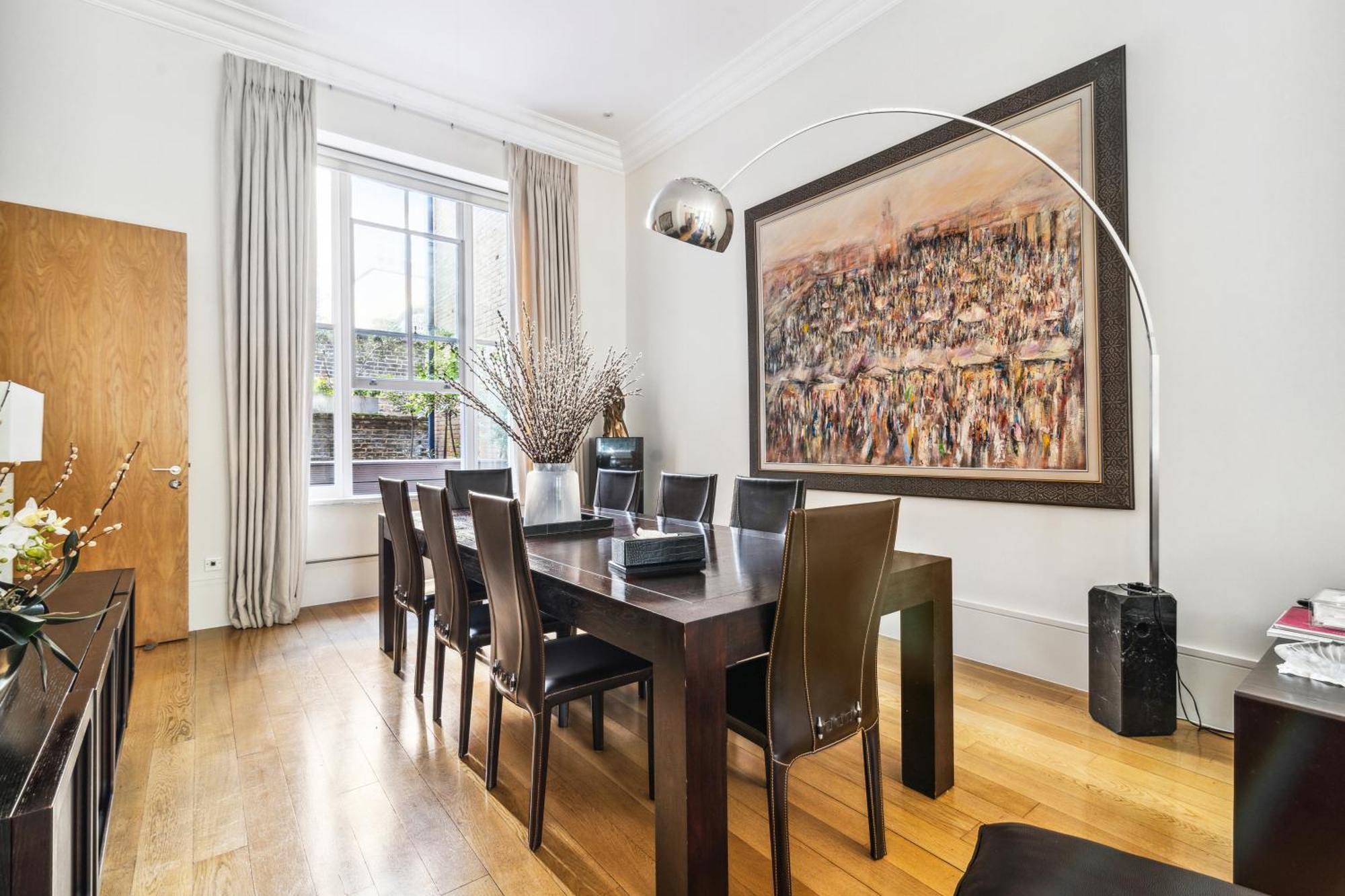Maisonette Hyde Park Apartment London