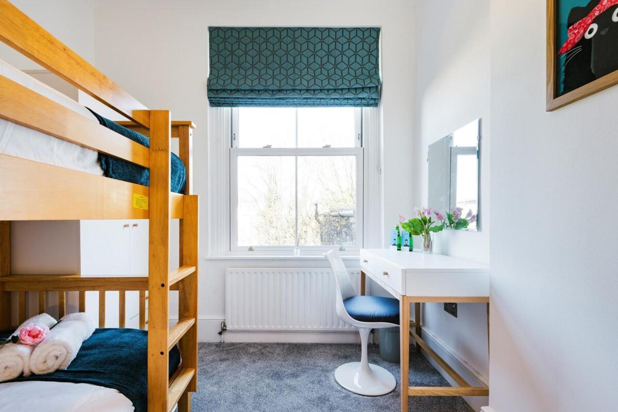 Apartment Bright And Modern Earls Court Gem *