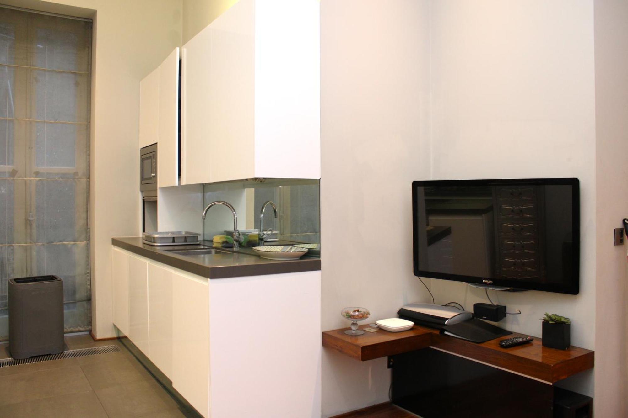 Apartment Modernized South Kensington