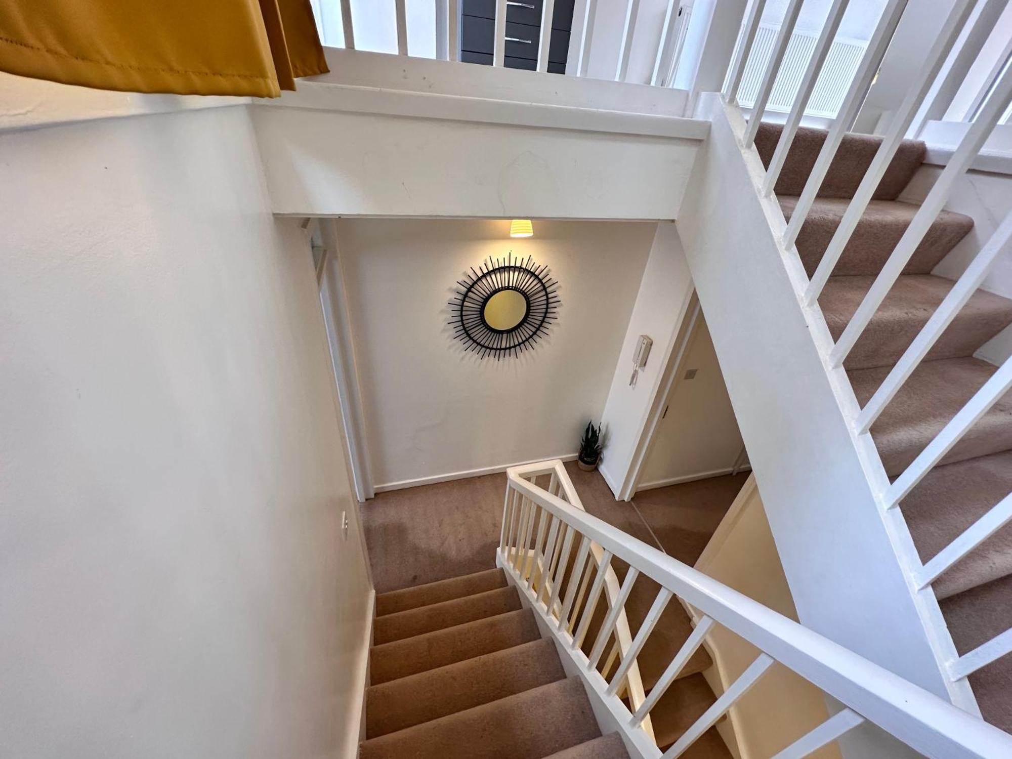 Urluxury 4 Bedroom 5-baths House In Marble Arch, *