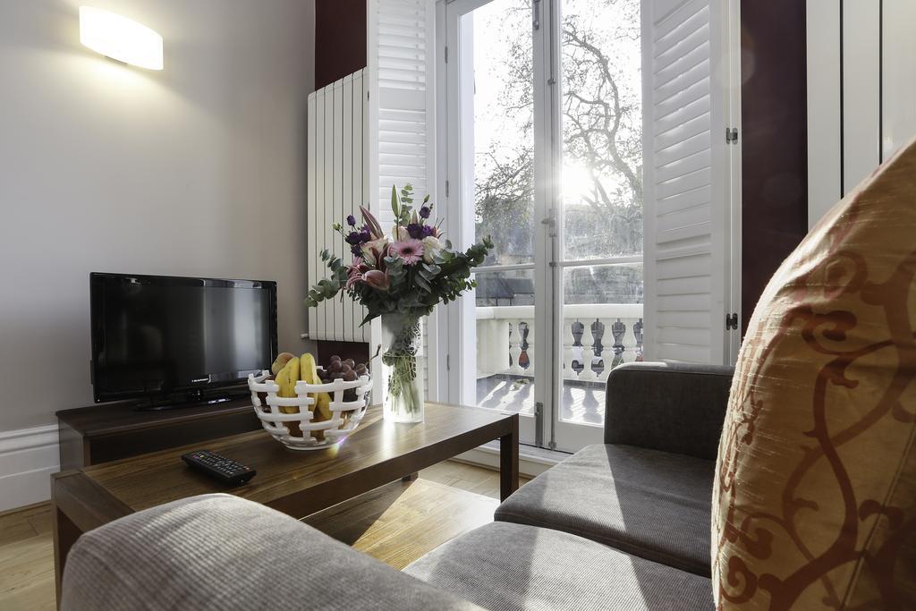 Pimlico Apartment *