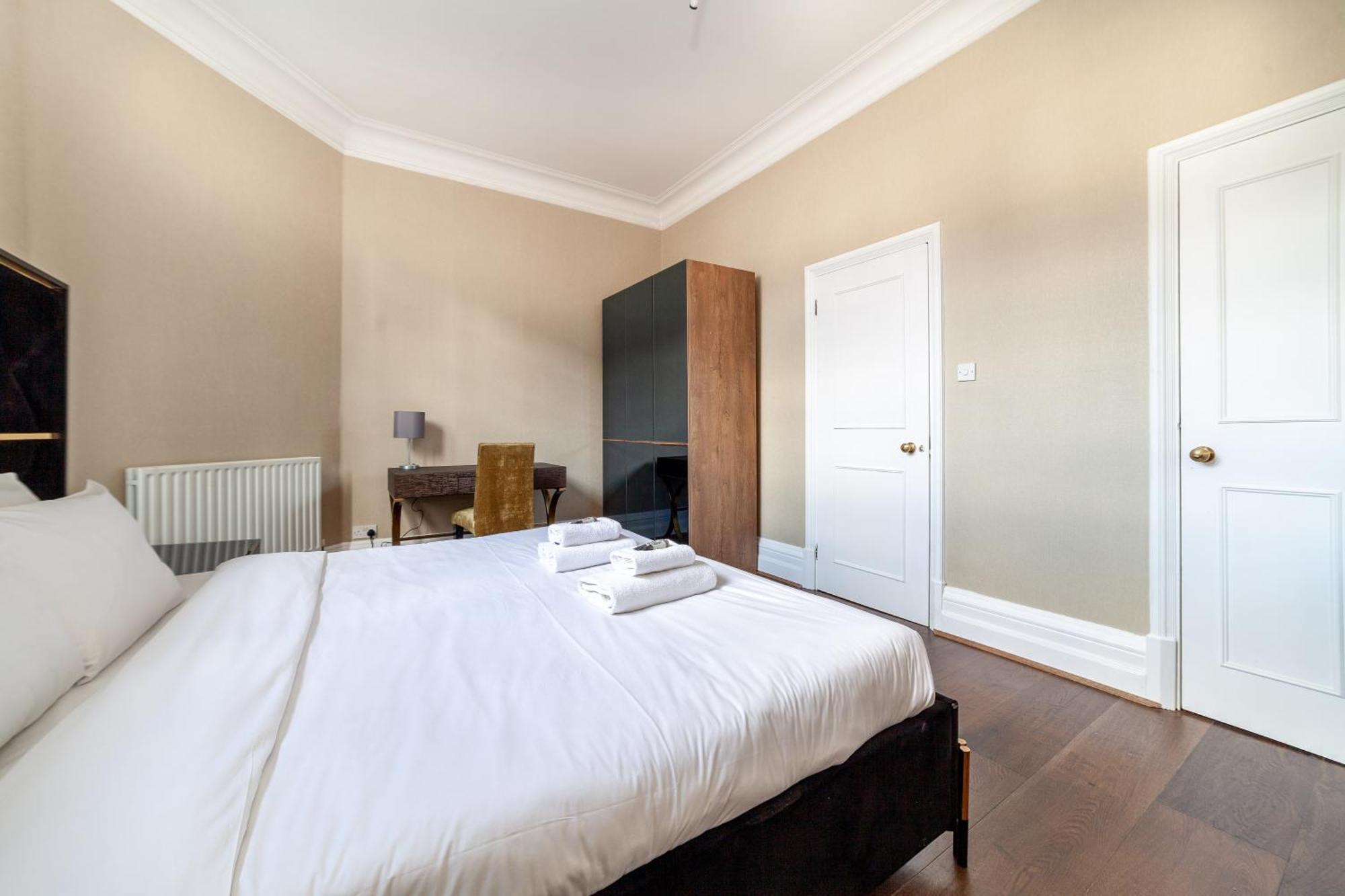 Spacious 1 Bdr - 2min To Bond Str Station Apartamento Londres