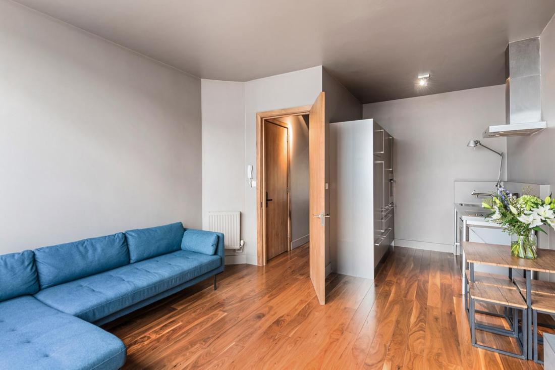 Modern Spacious In Islington * London