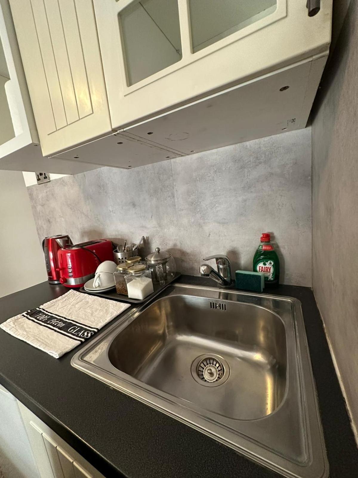 Luxury Trafalgar Square Embankment Collection Apartment