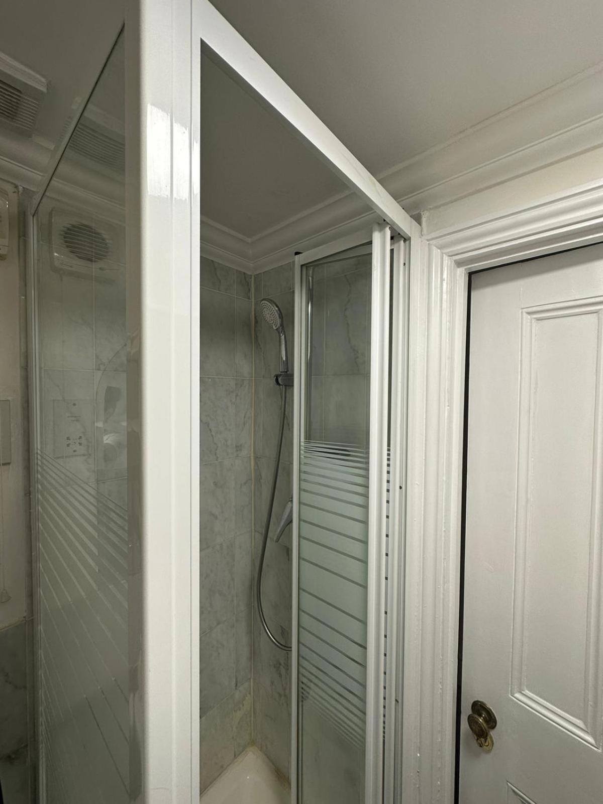 Luxury Trafalgar Square Embankment Collection *
