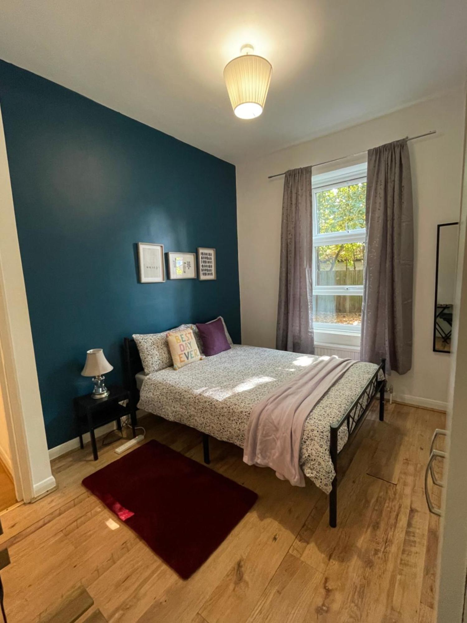 Contemporary Private Near Central Homestay *