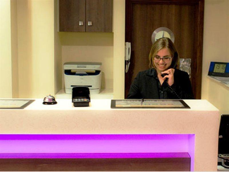 Hotel Express - Vauxhall Nine Elms, An Ihg 3*